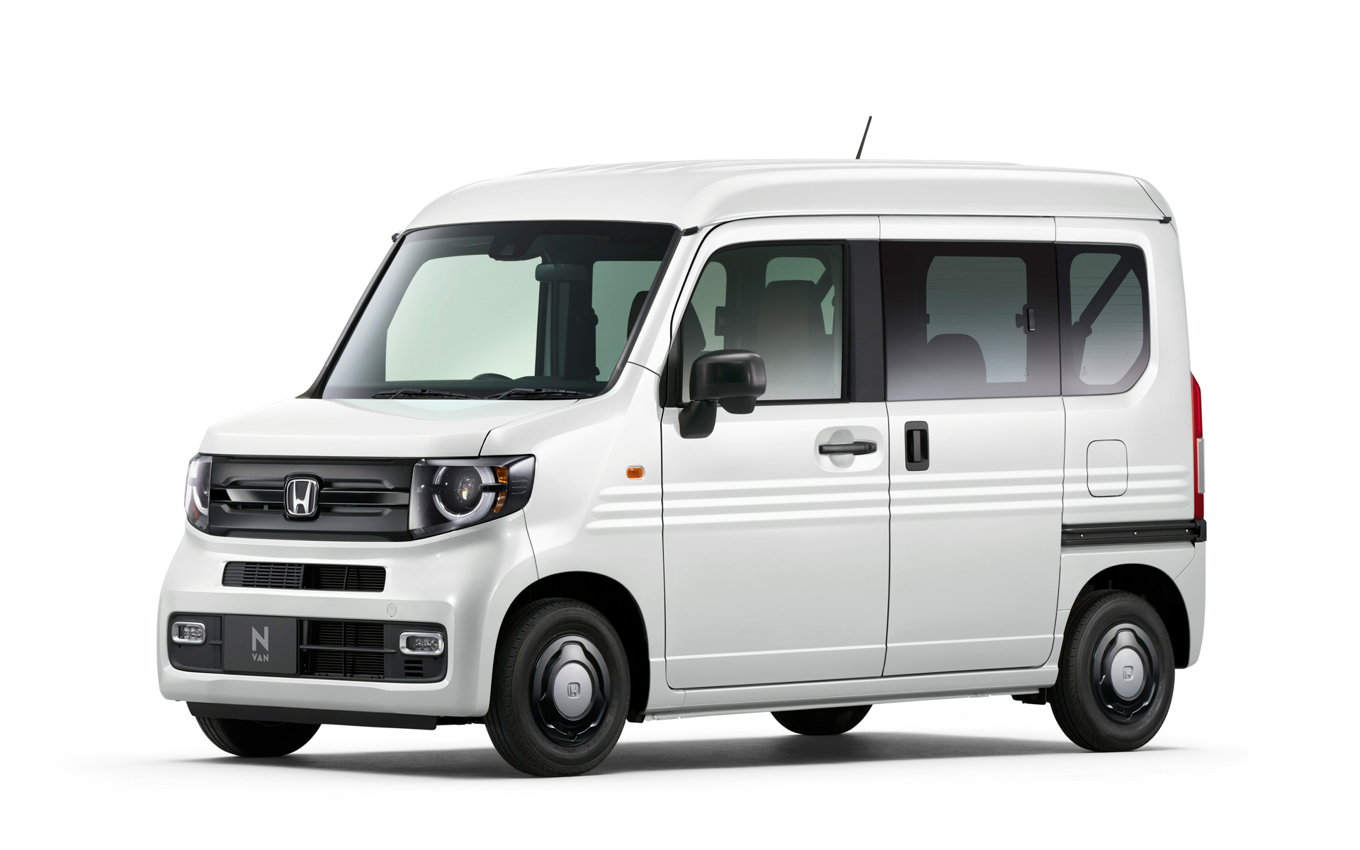 N-VAN FUN 特別仕様車STYLE＋ NATURE（プラチナホワイト・パール）