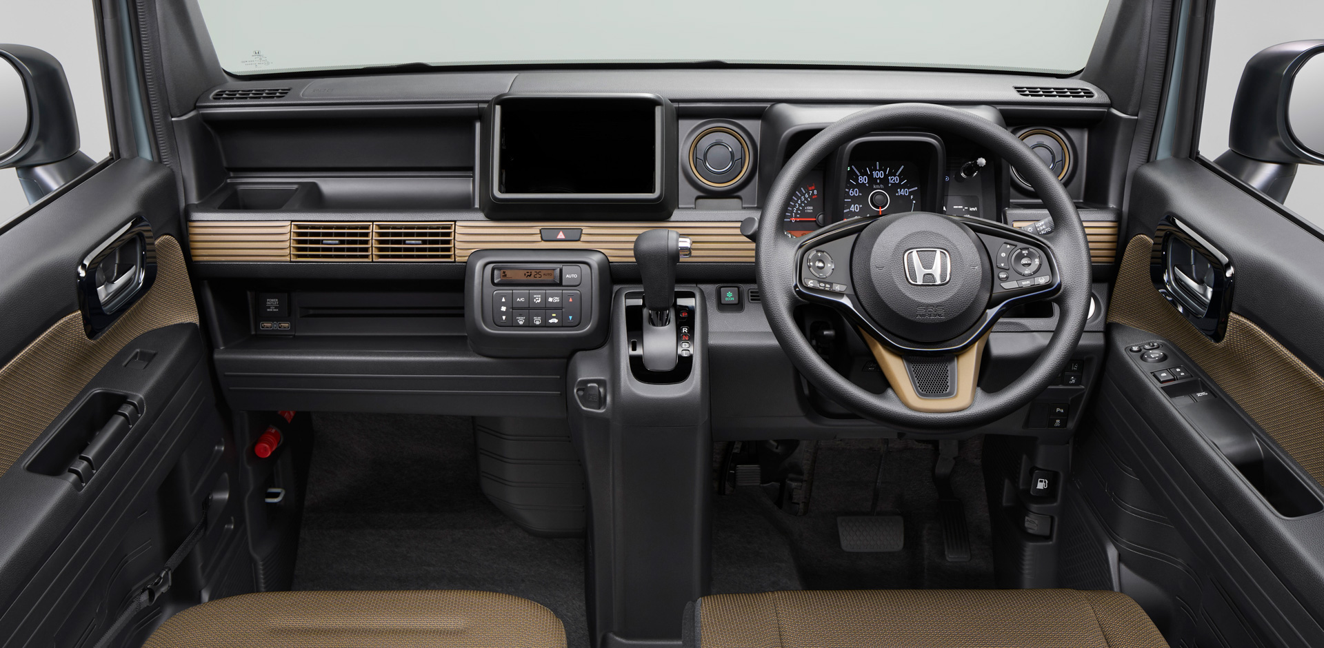 N-VAN FUN 特別仕様車STYLE＋ NATURE（ブラック×カーキ）