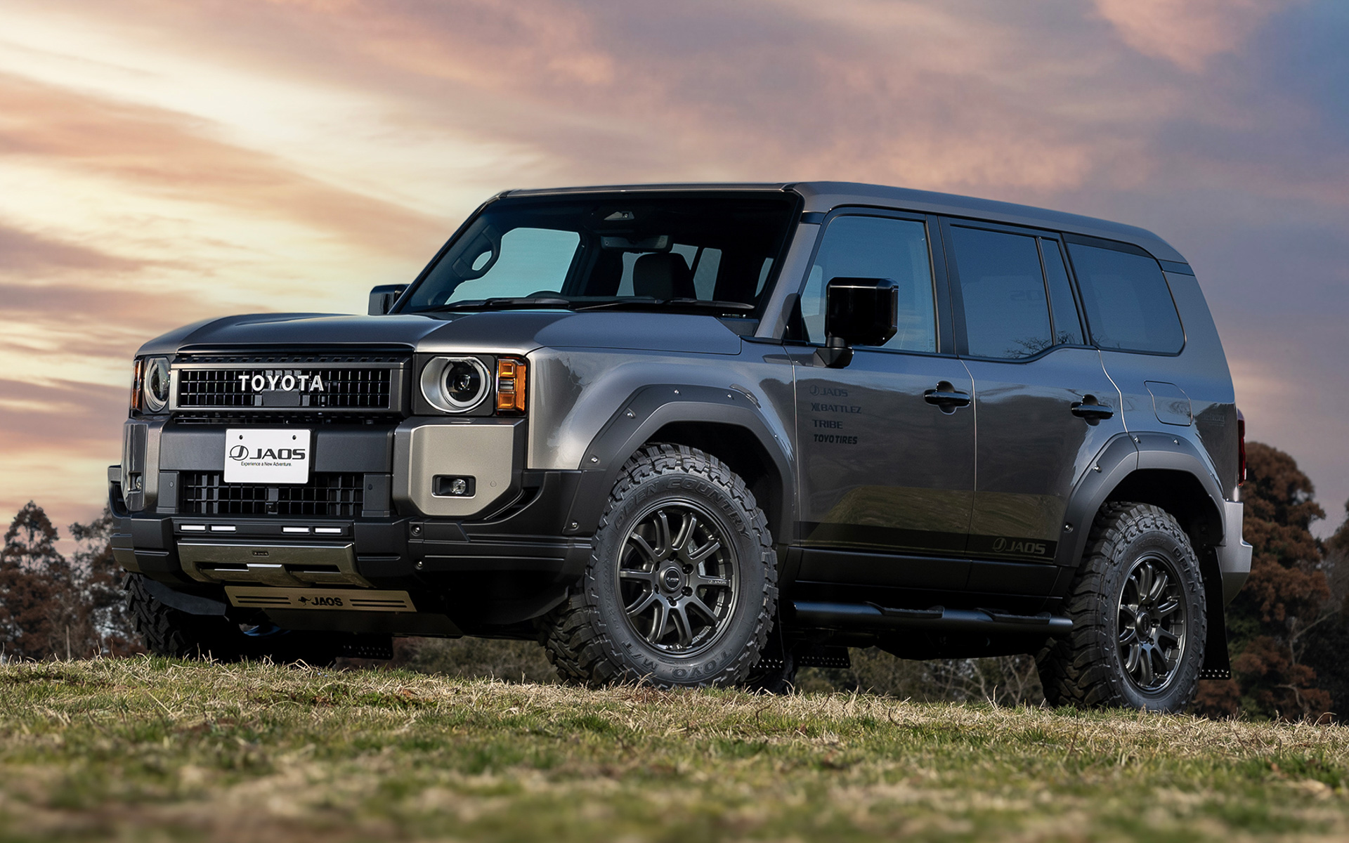 ジャオスが「ランドクルーザー“250”シリーズ」にラギッド感をプラスするカスタマイズパーツを発表した