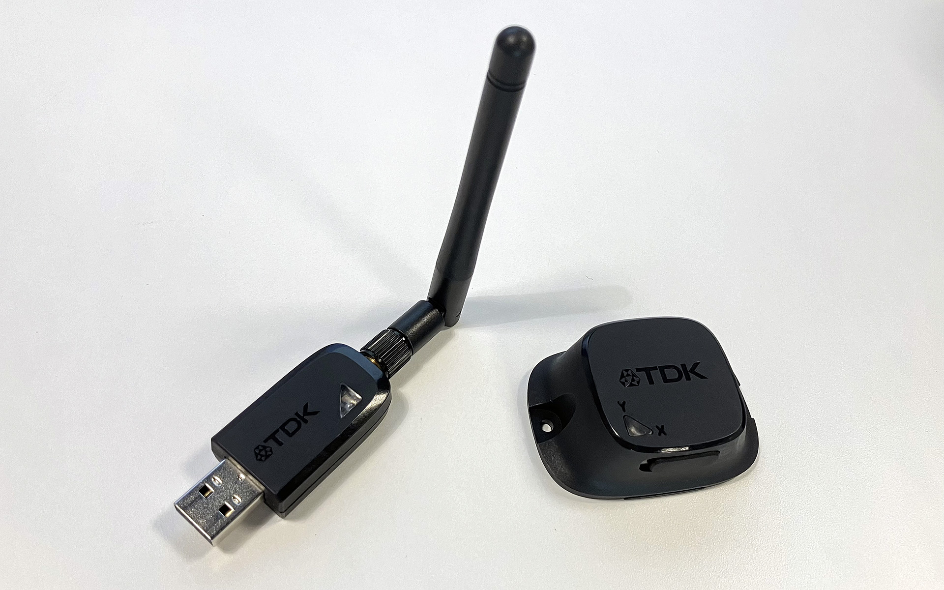 世界初となるエッジAIを搭載したワイヤレス小型センサモジュールのi3 Micro Moduleを開発