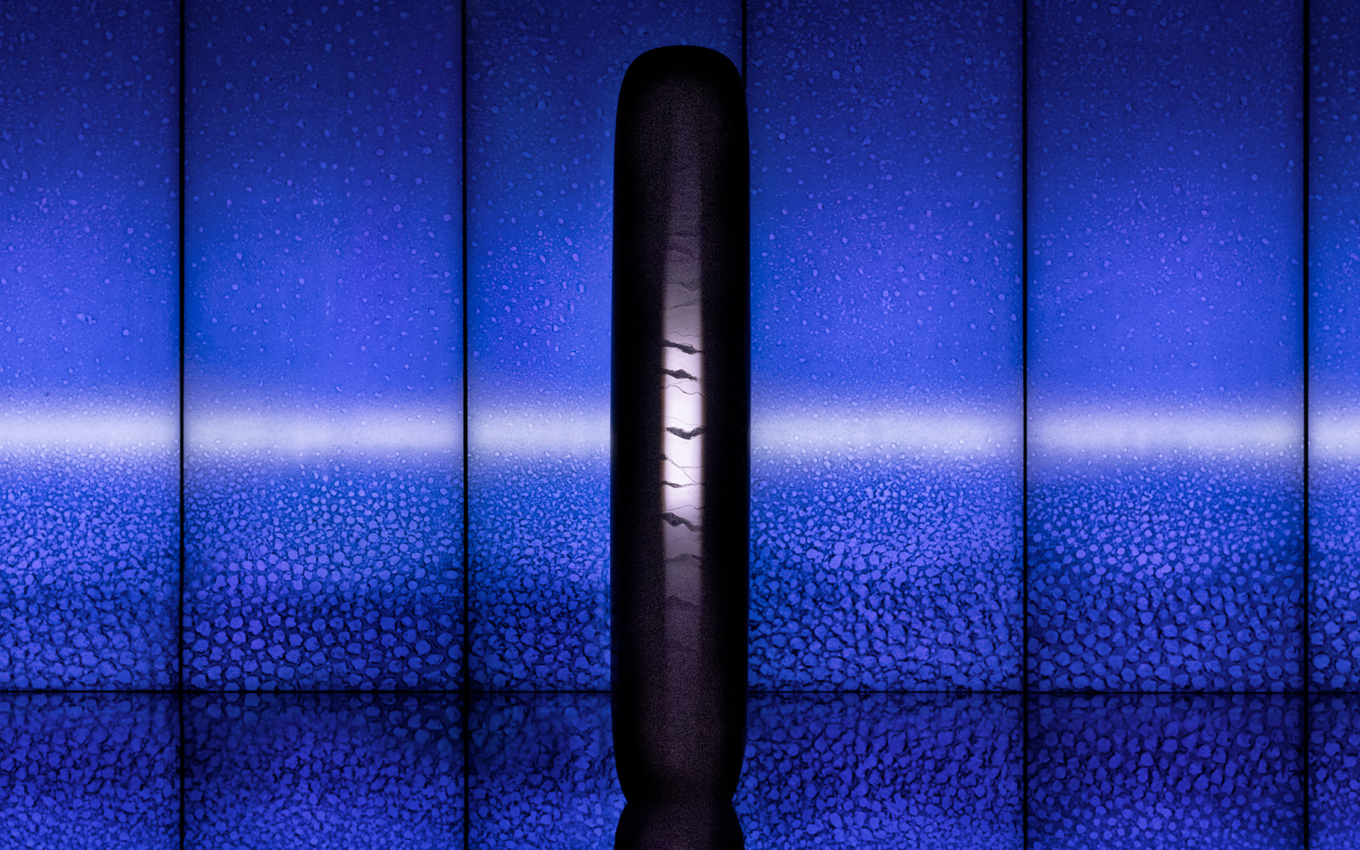 約2mのインタラクティブ・スカルプチャー