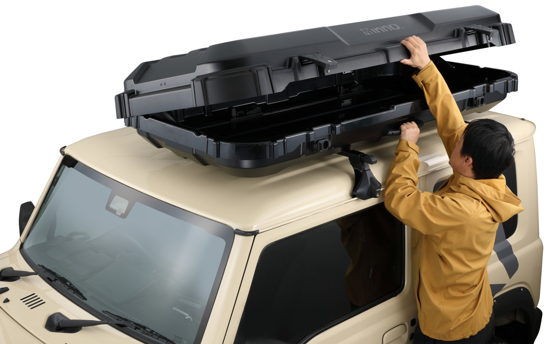 ハンドルにつかまり体を支えながらカバーの開閉ができる