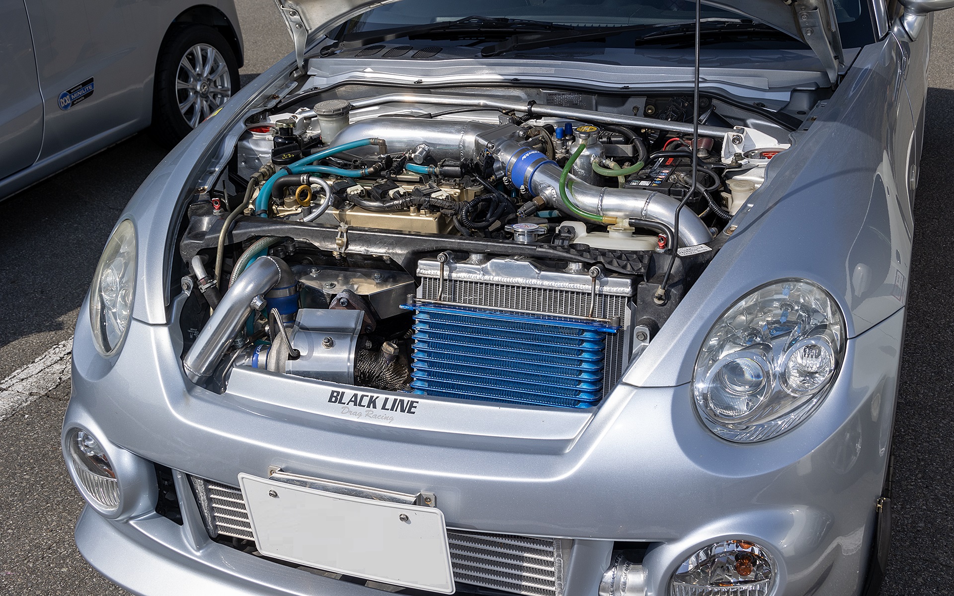 YRVのエンジンに載せ替え済み。作業はチューニングショップにて行ない、この状態で公認車検も取っている