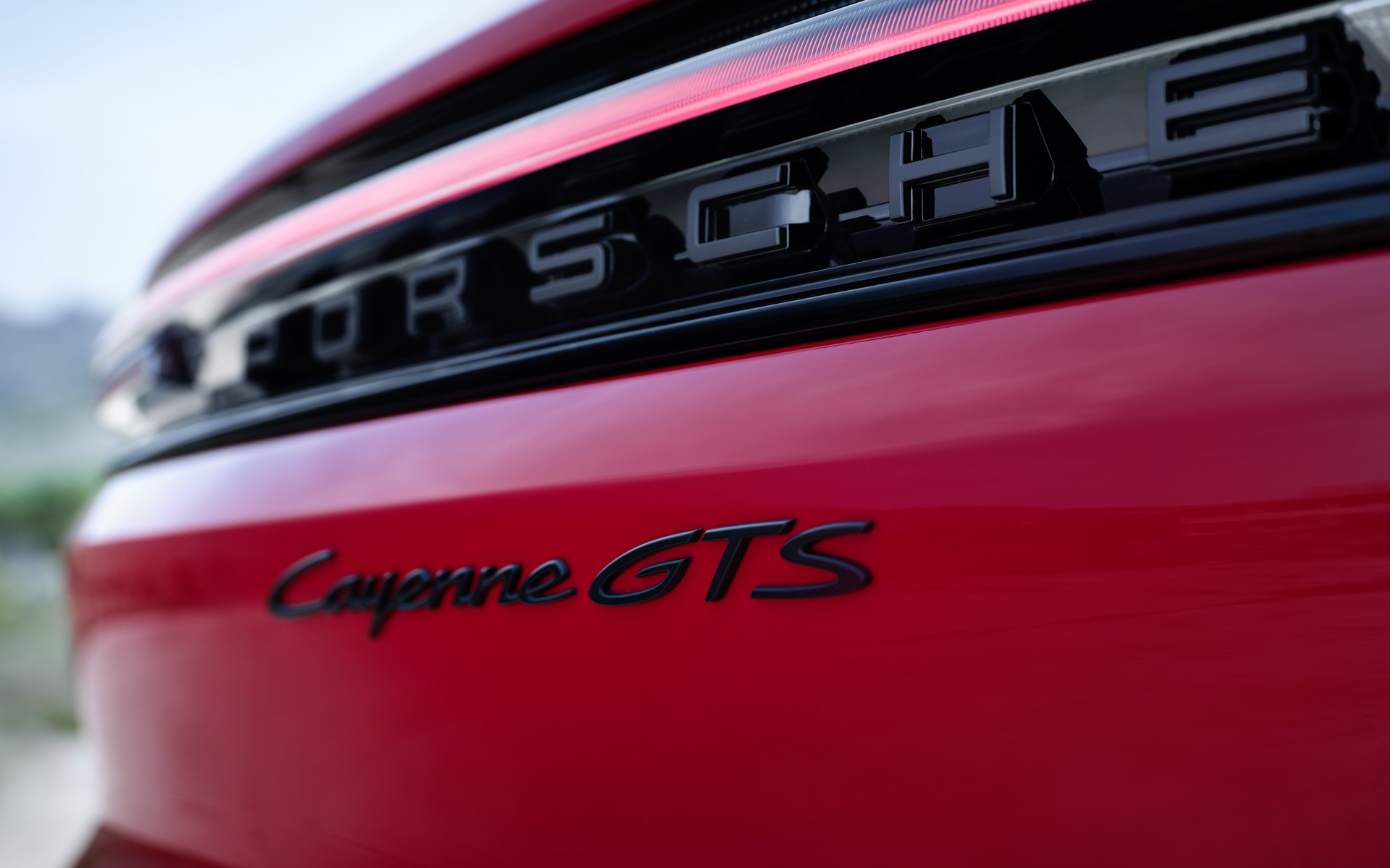 新型「カイエンGTS」