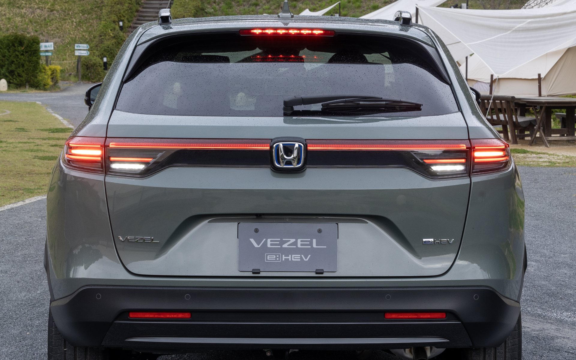 バックランプ点灯時