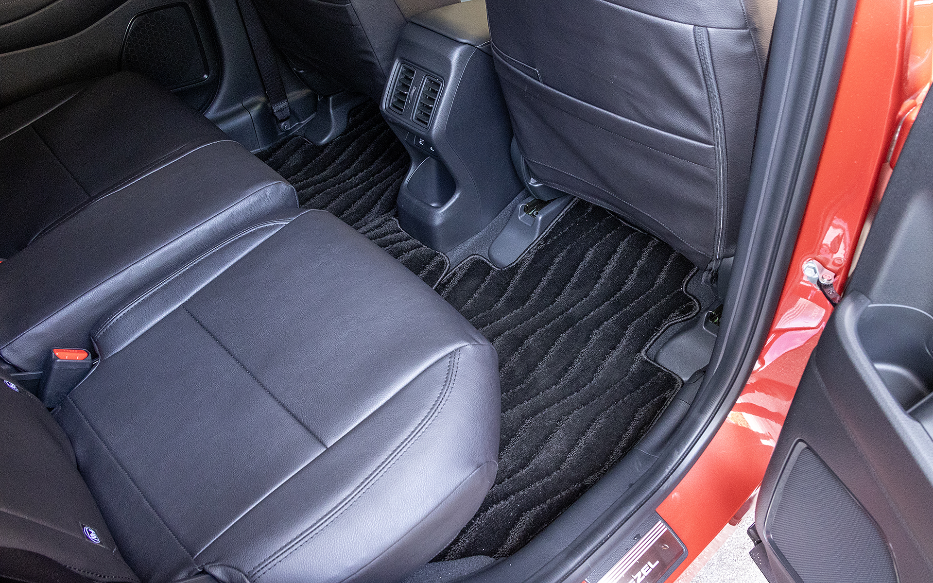 プレミアムタイプは毛足が長く高級感がある