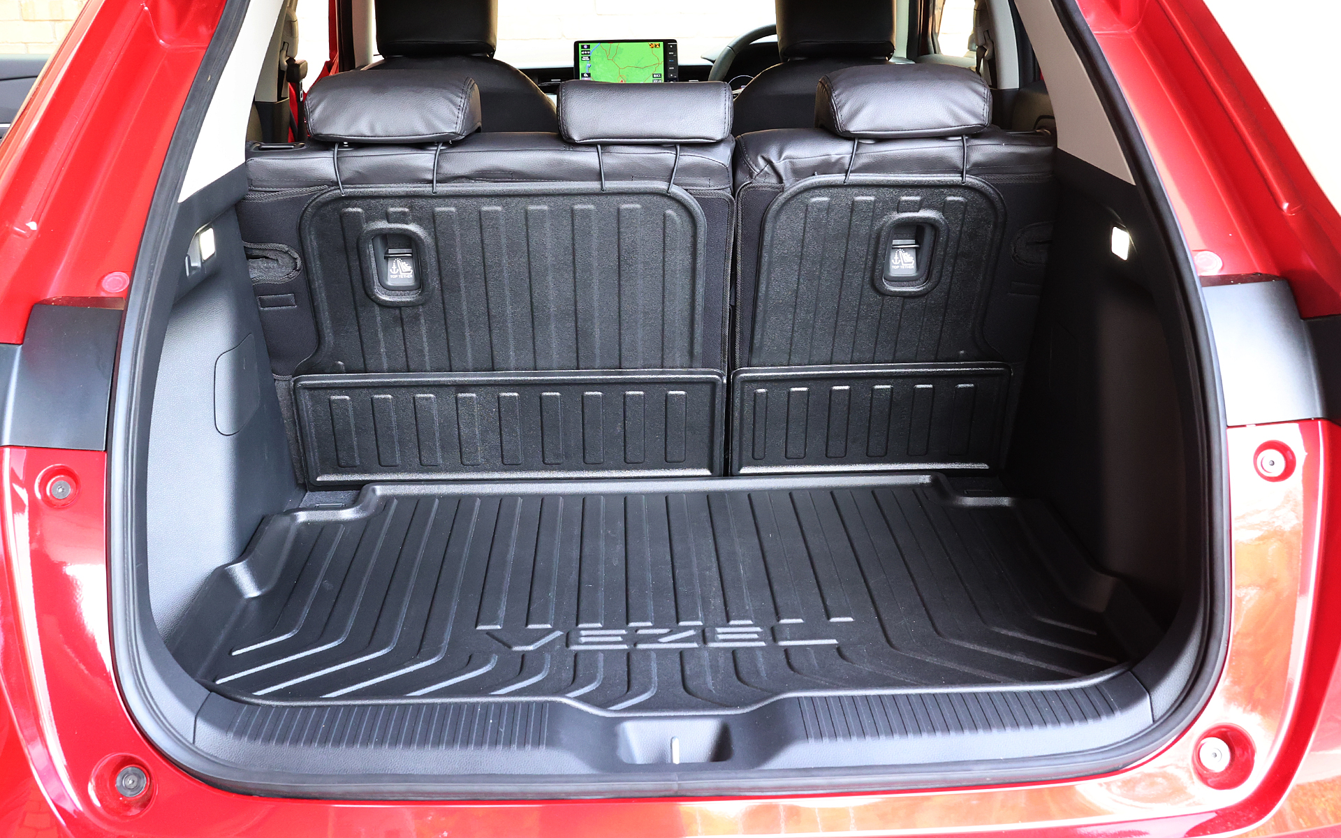 ラゲッジトレー（価格1万43000円）