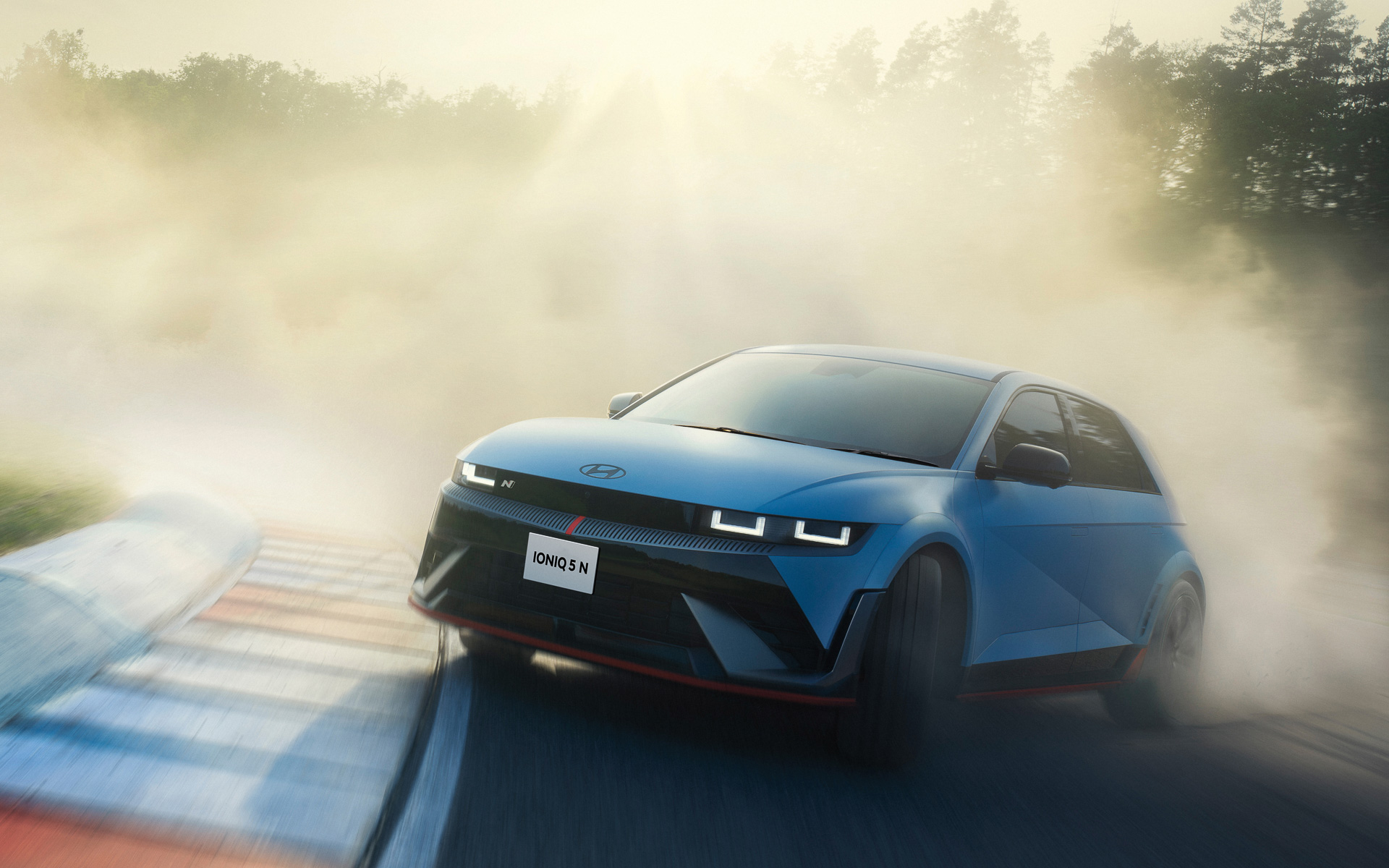 ヒョンデ初の高性能バッテリEVモデル「アイオニック5N」