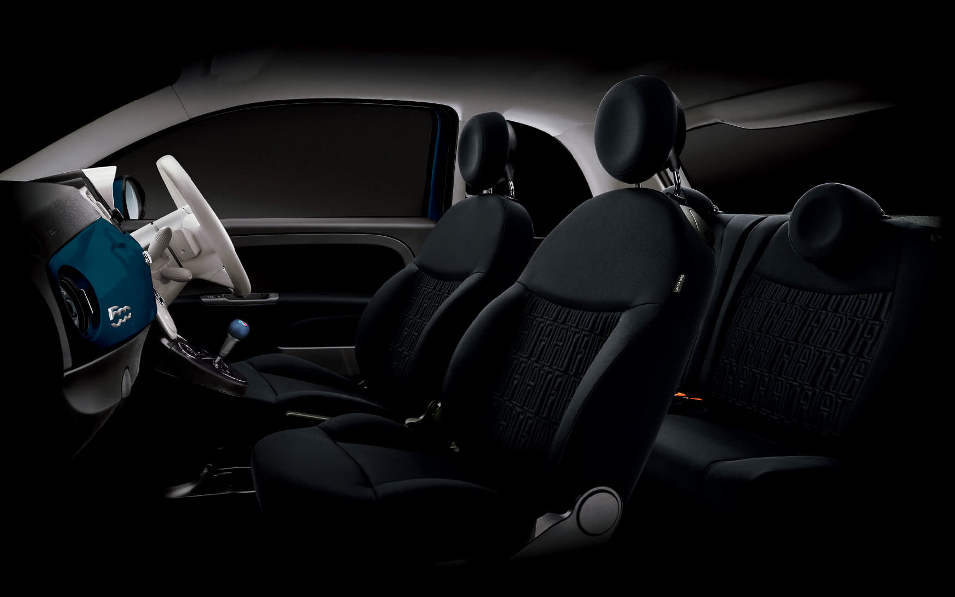 500/500C グランデ ブルのインテリア