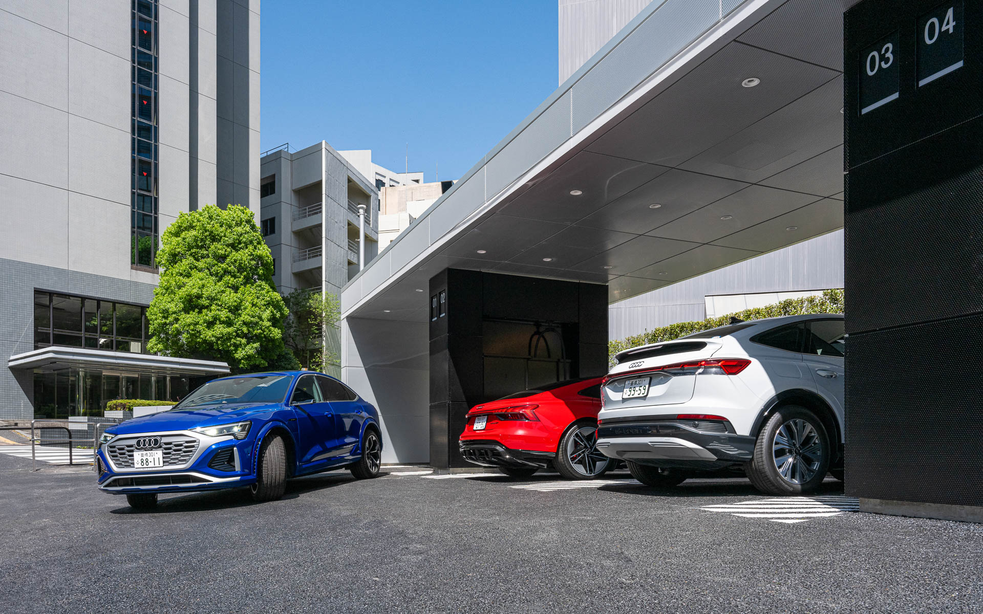 急速充電施設「アウディチャージングハブ紀尾井町」が4月26日オープン