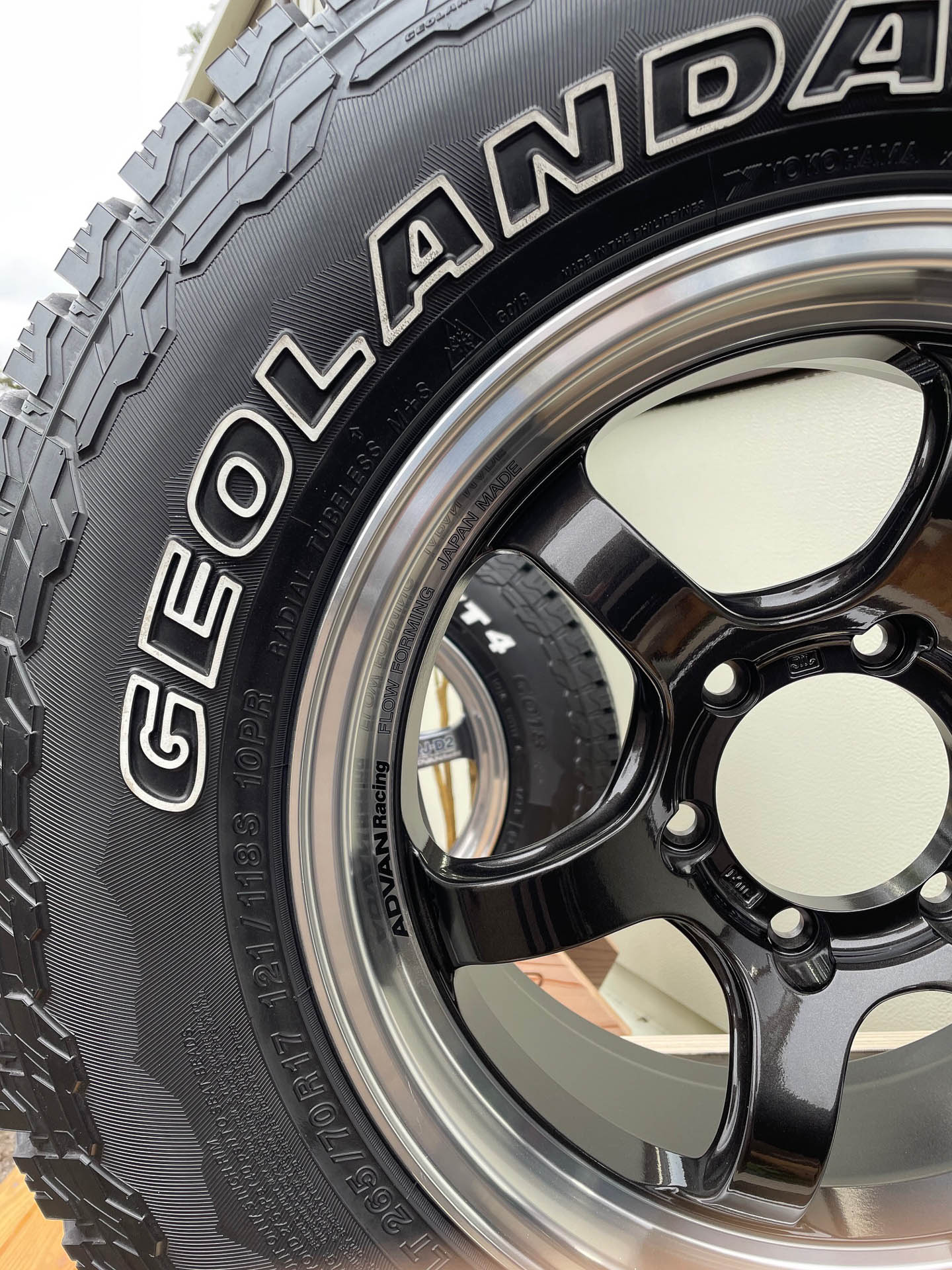 その黒抜き版。さらにもうひと手間