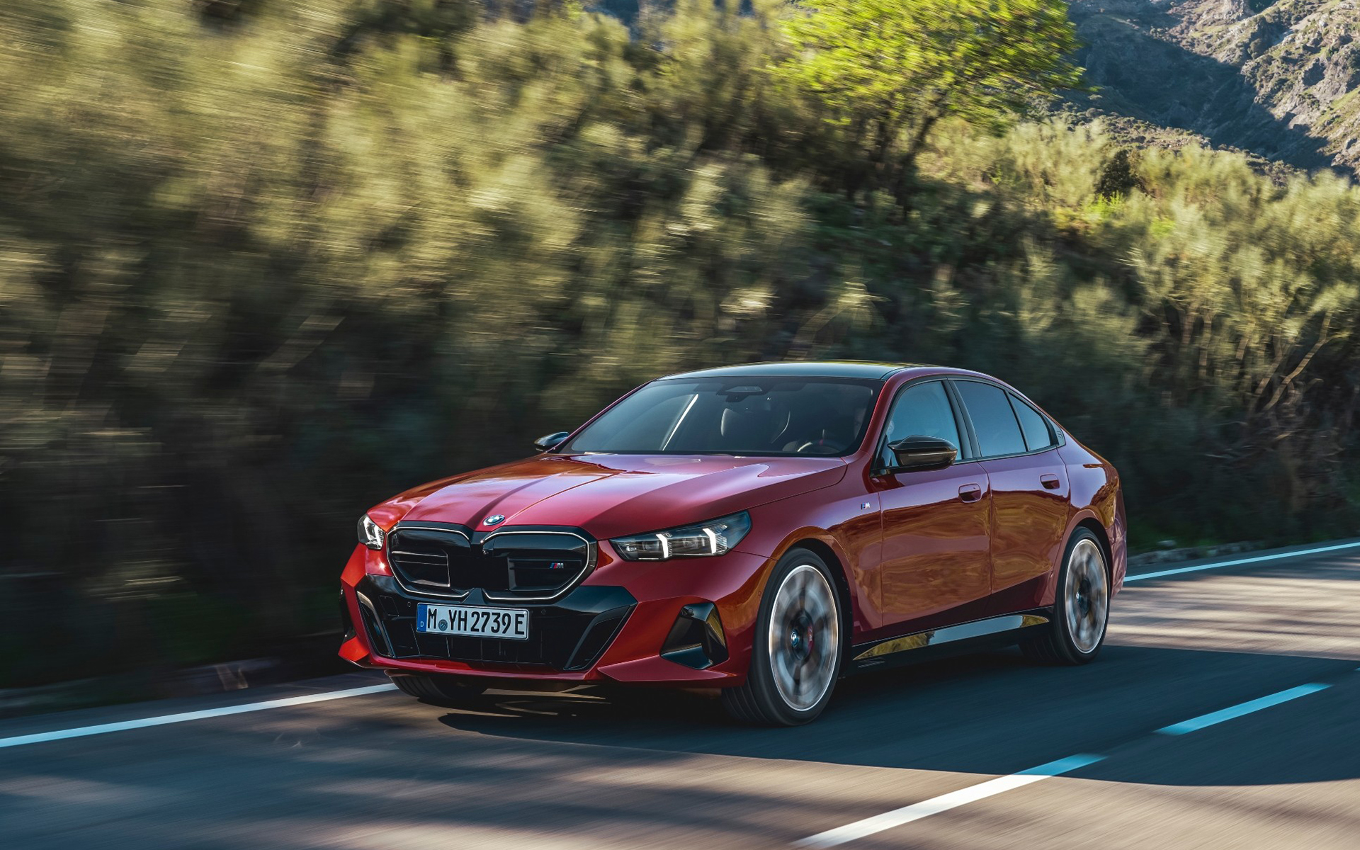 BMWのEV「i5 M60 xDrive」