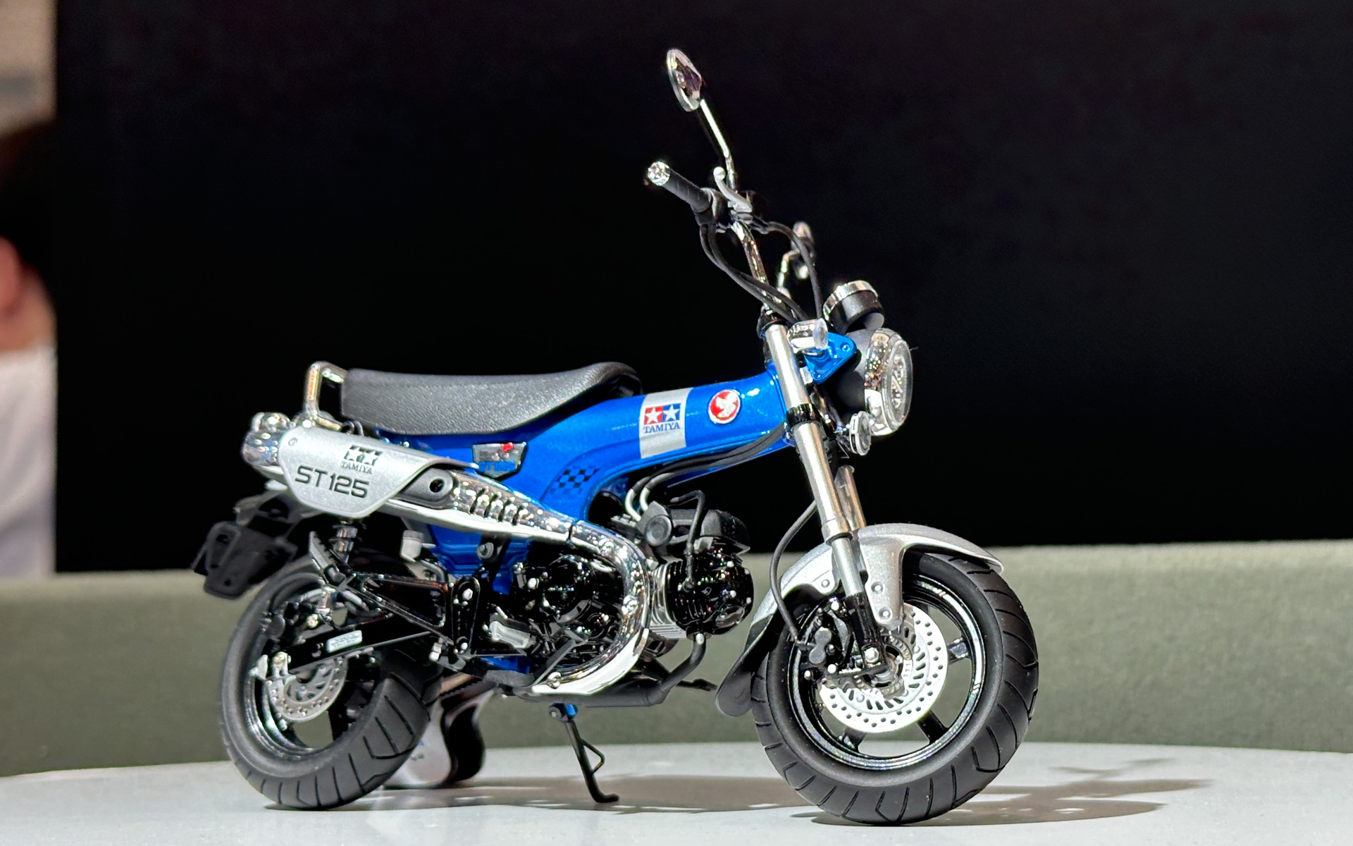1/12 オートバイシリーズ No.142「1/12 Honda ダックス125 タミヤリミテッドエディション」