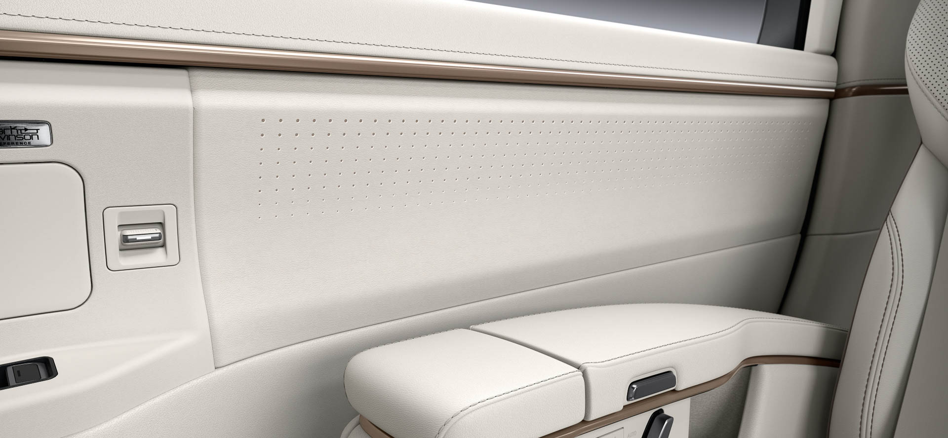 コントロールパーフォレーション（インテリアカラー：ソリスホワイト、内装加飾：サテンカッパー）