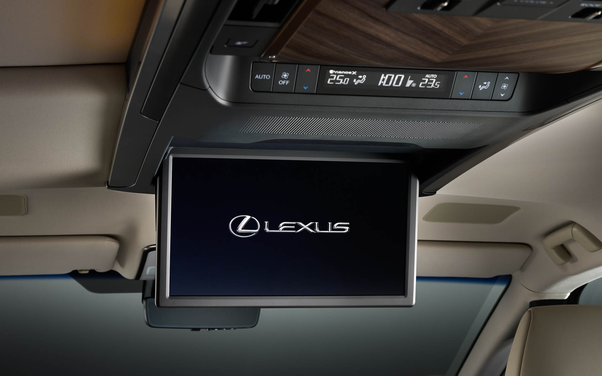 14インチディスプレイ