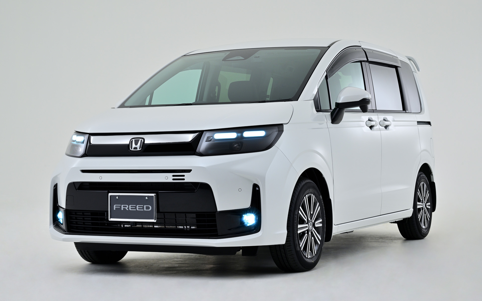 新型フリード エアーの「Superior Style（スーペリアスタイル）」