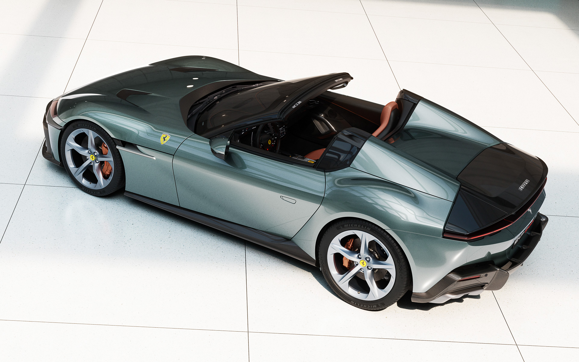 オープンモデル「12チリンドリ スパイダー」