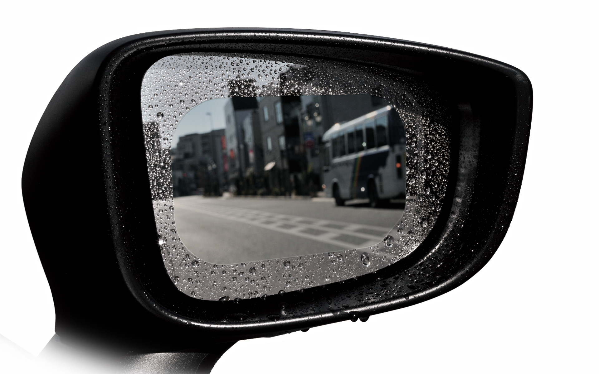 貼るだけでサイドミラーに水滴が付かない「ゼロワイパー フィルムタイプ サイドミラー用」が登場