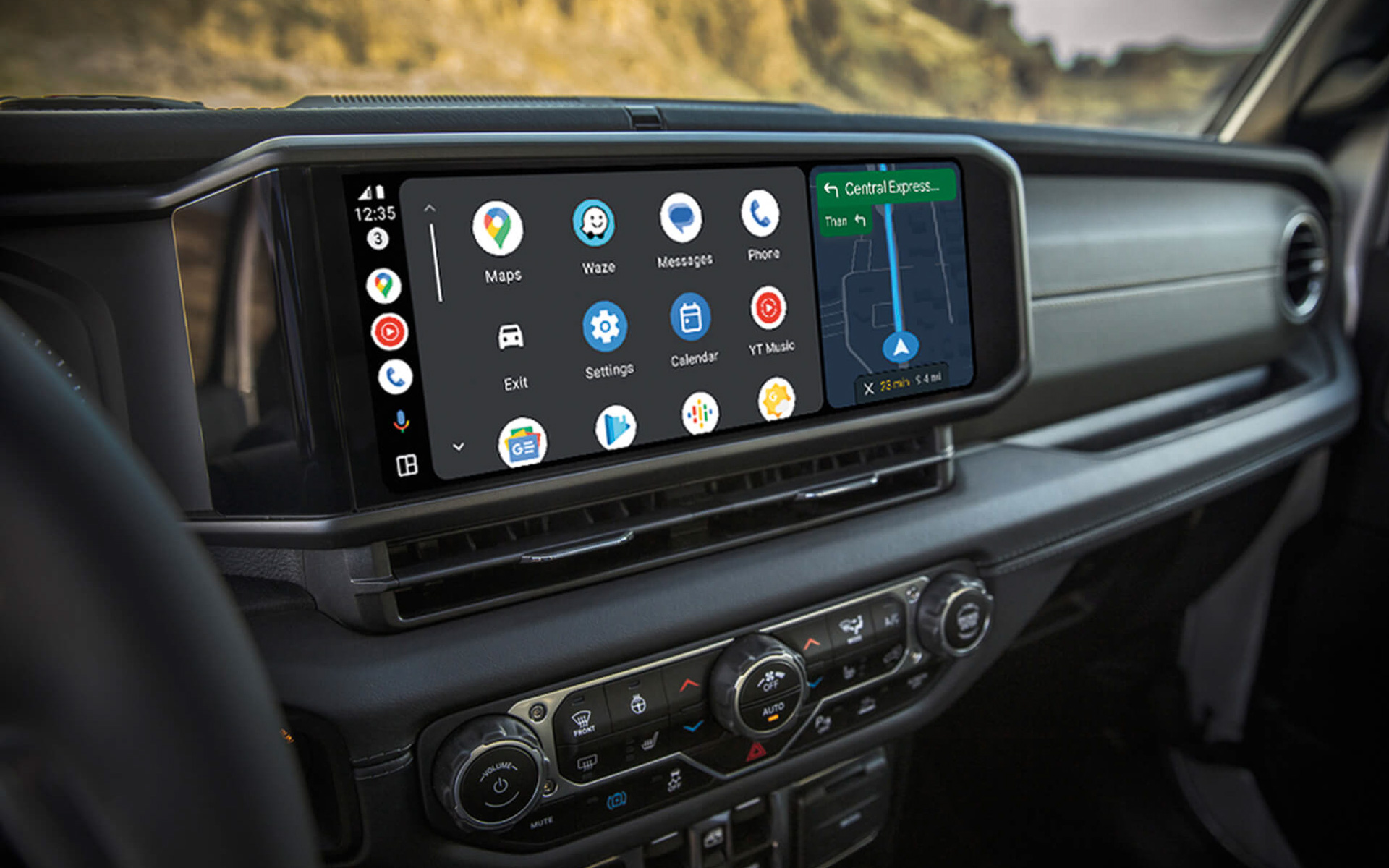 新12.3インチタッチスクリーンを全グレードに標準装備