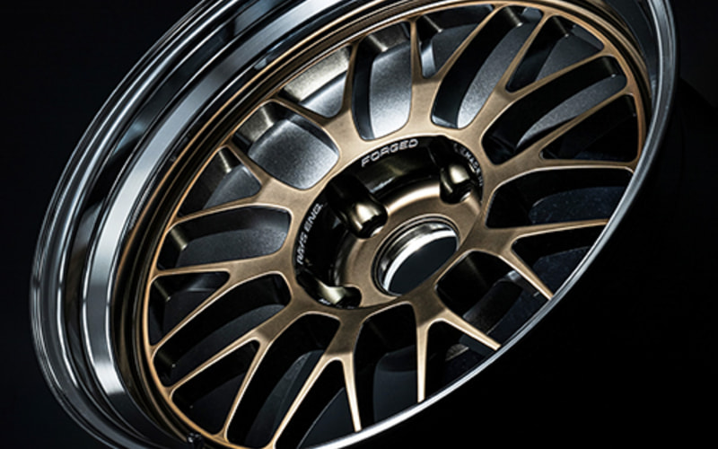 レイズ、ボルクレーシング「21A spec-SR」 レイズ伝統のメッシュ