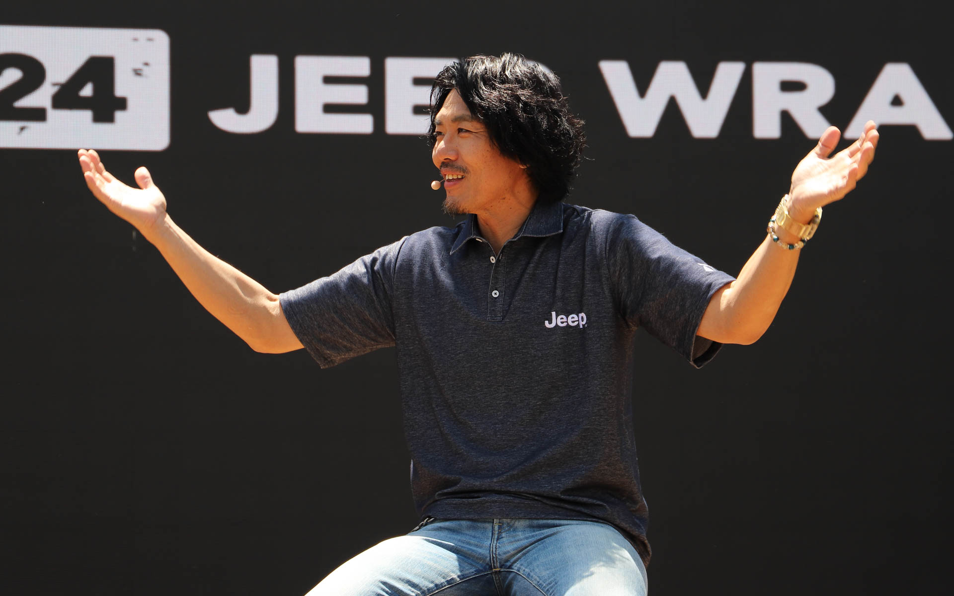 新海氏と藤田さんのトークセッションが行なわれた