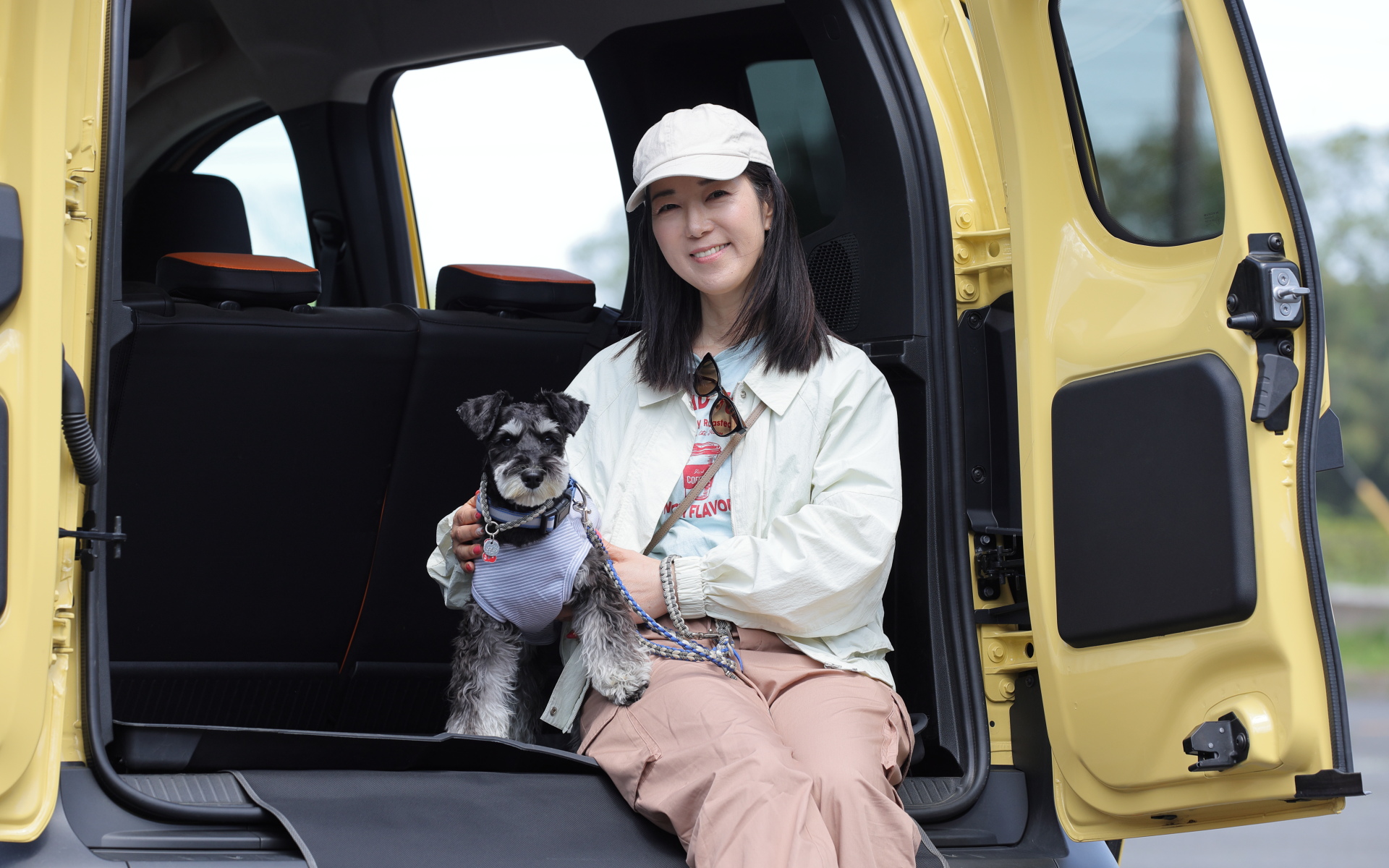 愛犬にも人にも優しいカングーでドッグランへ日帰りドライブ