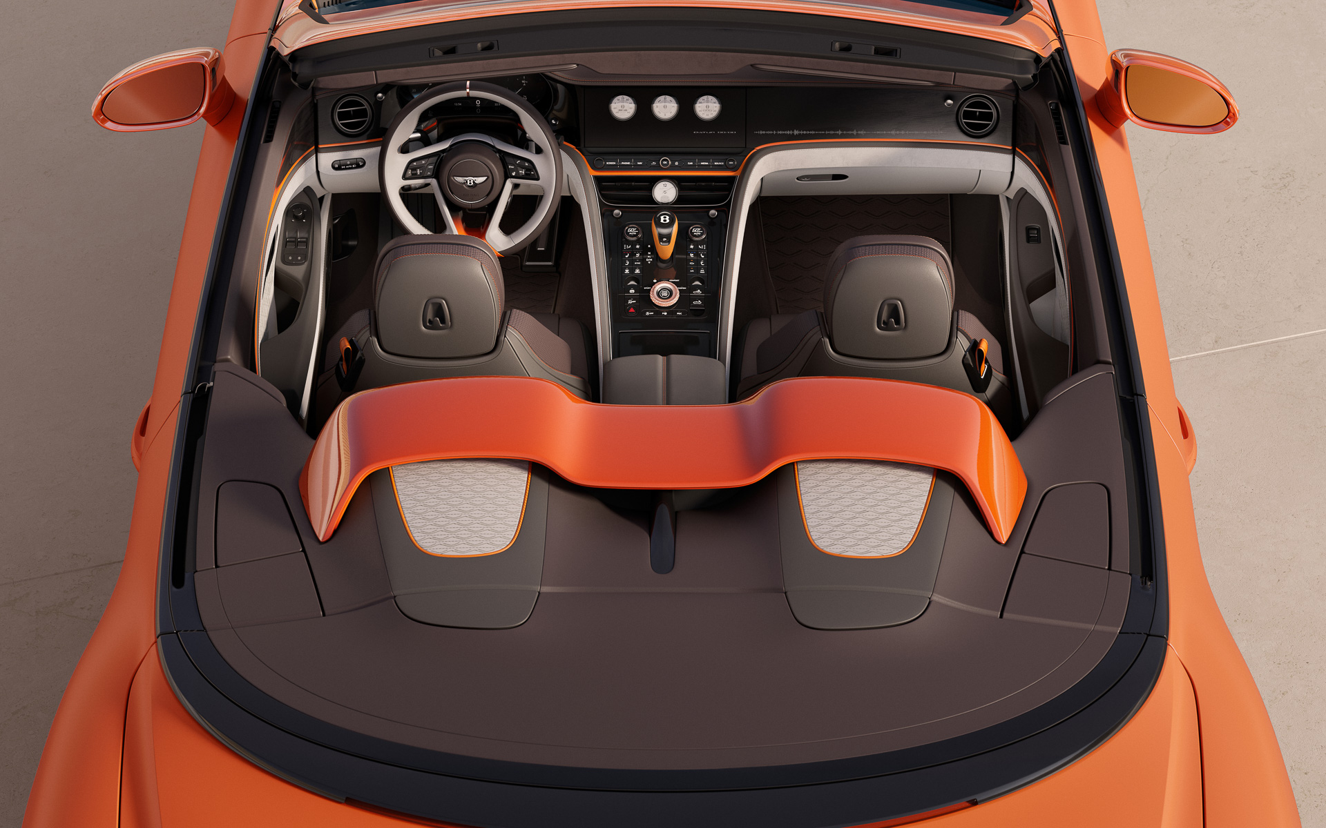 テーパー状のカウルを装備