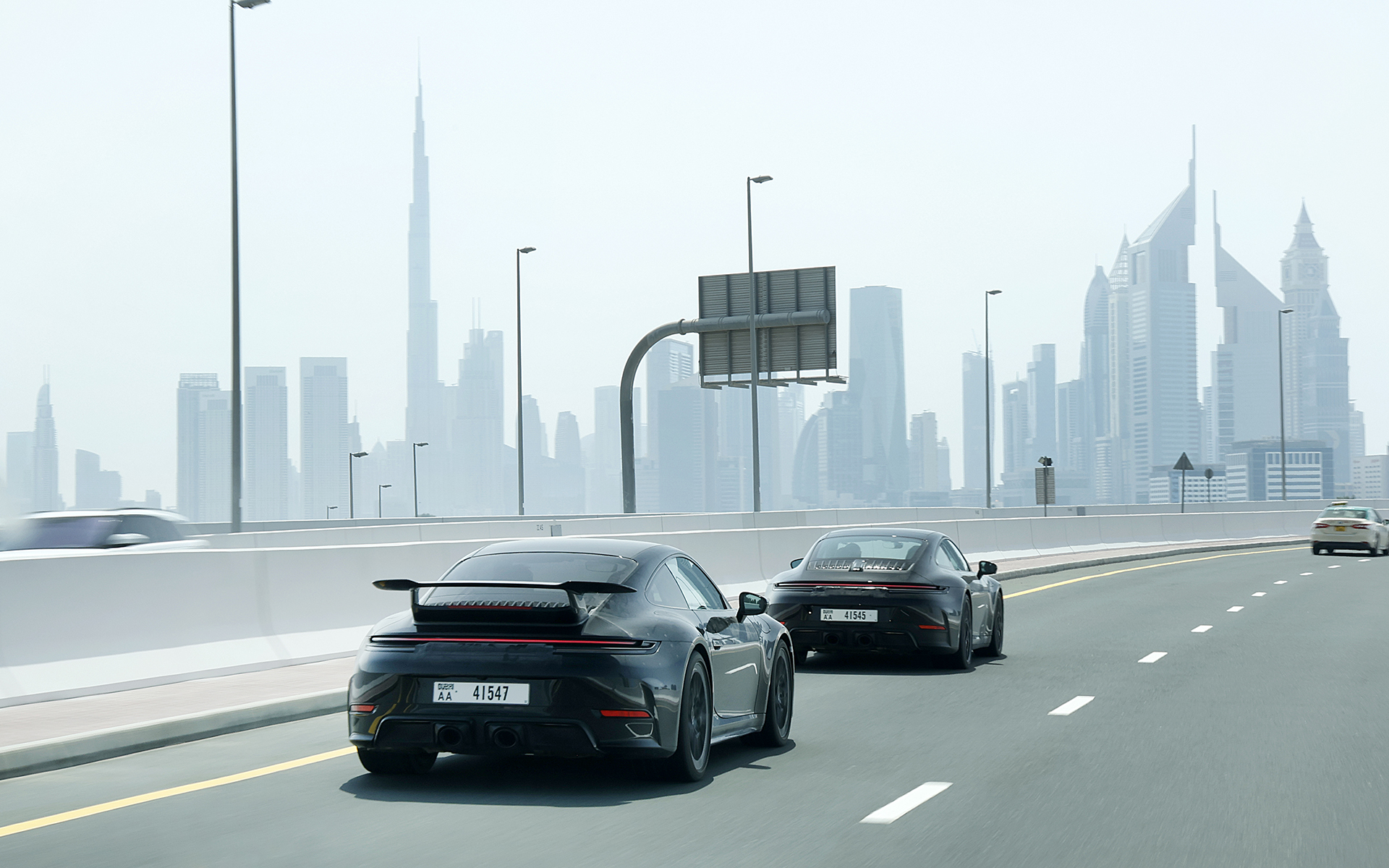 開発にあたっては極寒の寒さから灼熱の暑さまで、さまざまな事態を想定して行なわれた