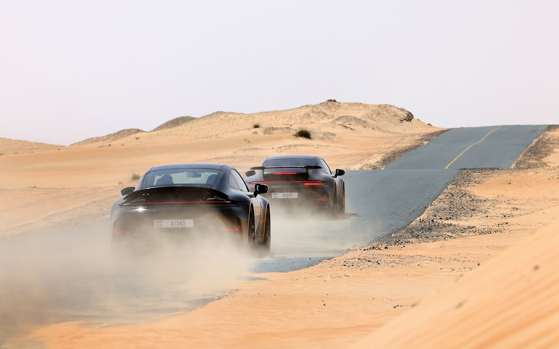 開発にあたっては極寒の寒さから灼熱の暑さまで、さまざまな事態を想定して行なわれた