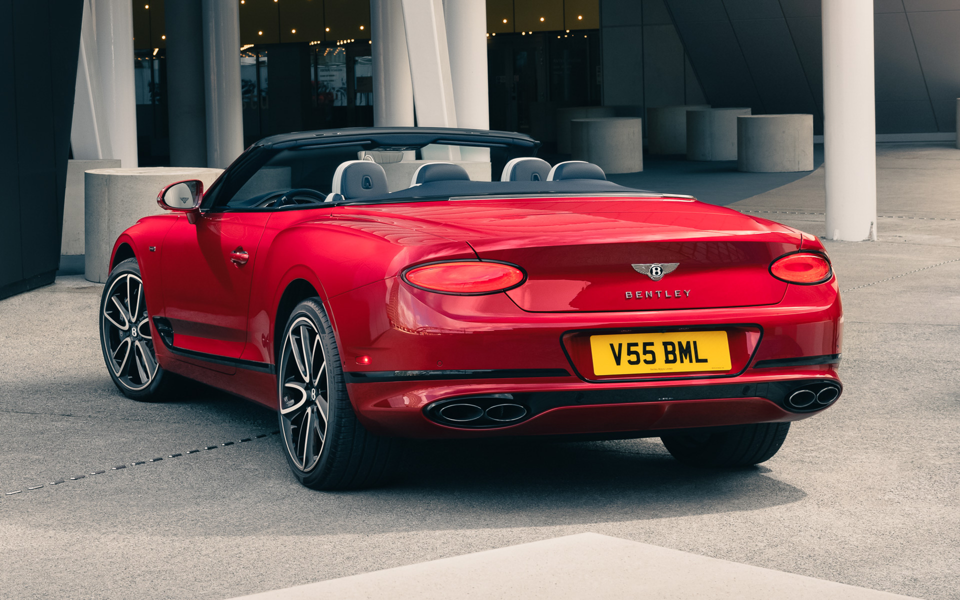 コンチネンタルGTC エディション8