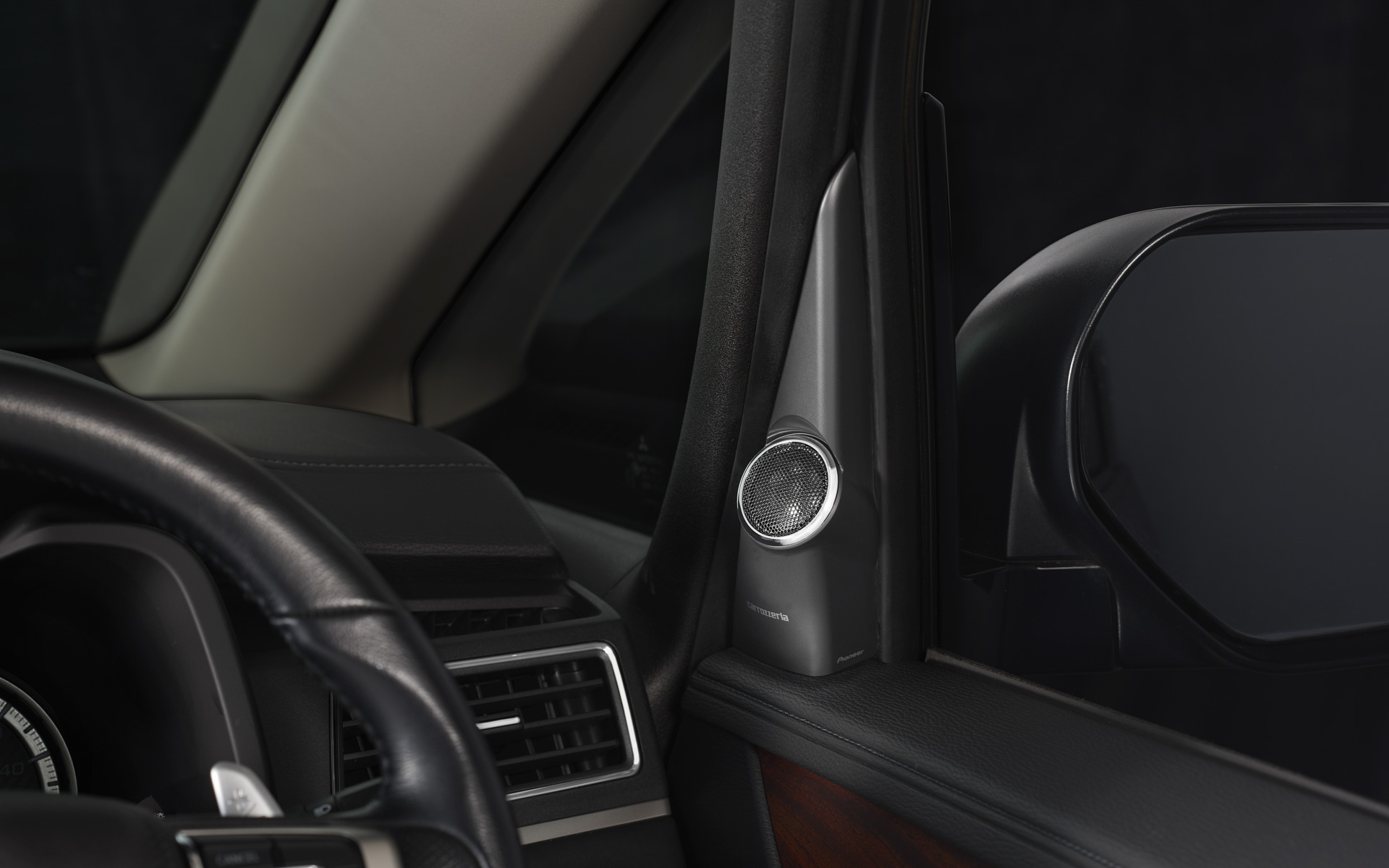 「UD-K306」/装着イメージ