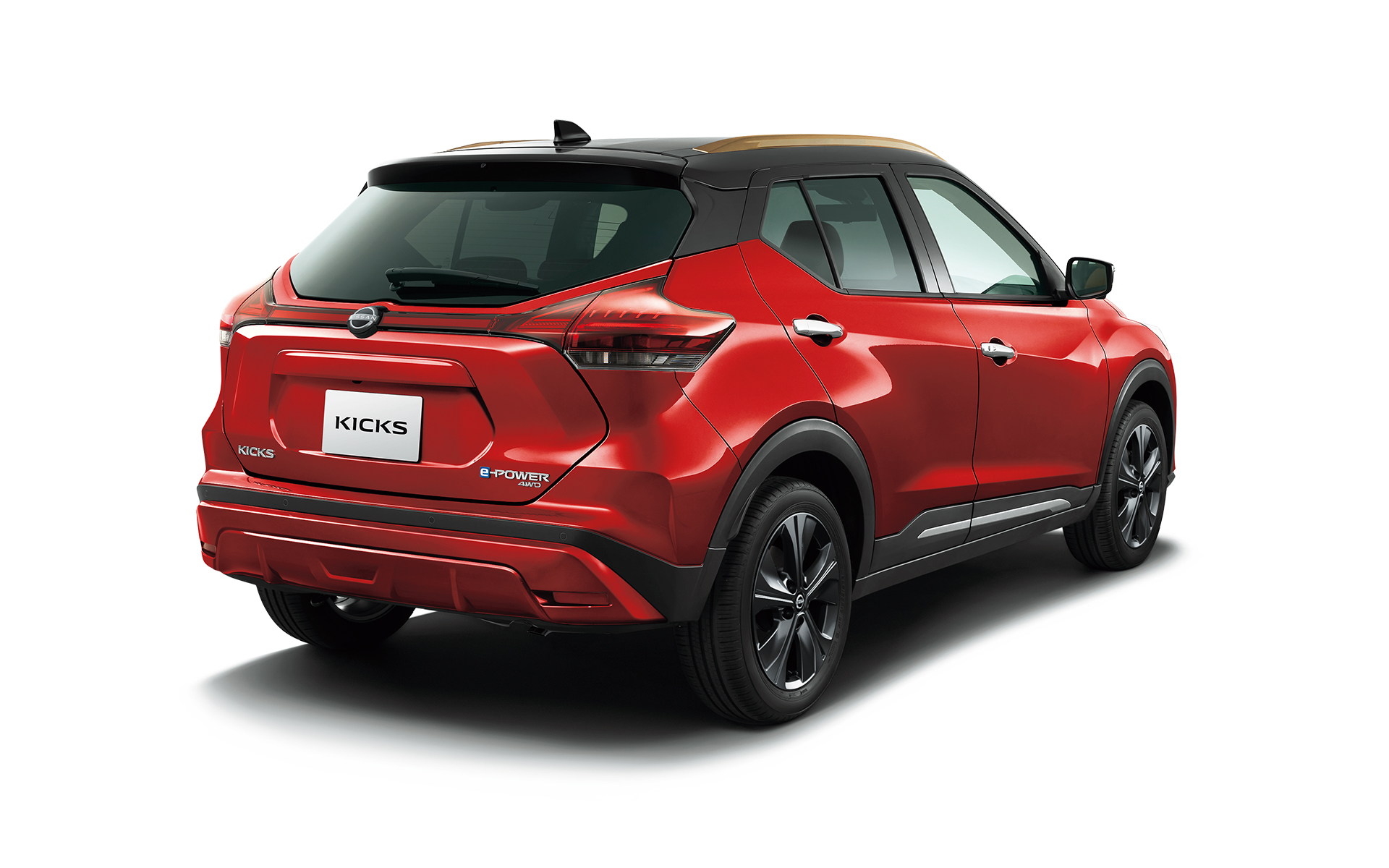 電動車を象徴するカッパー色をアクセントカラーとしてエクステリア各所に配した90周年記念車