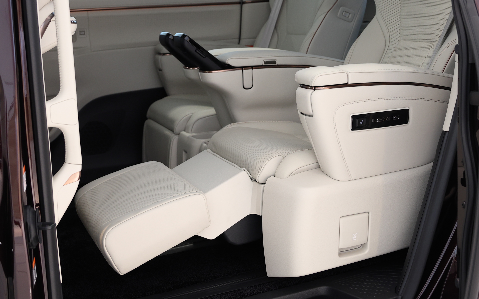 オットマンは2段階構造