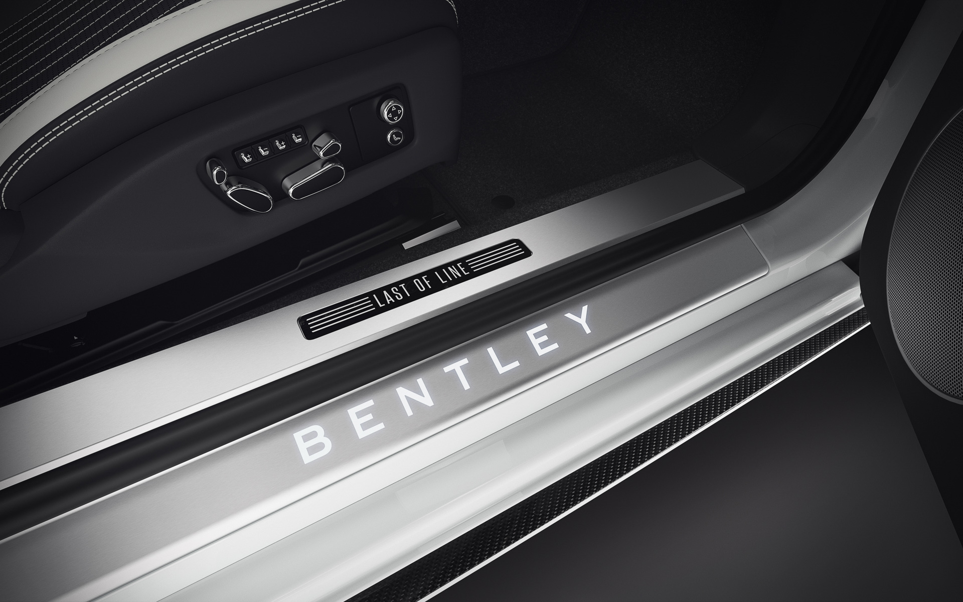 Last of Lineのロゴプレート