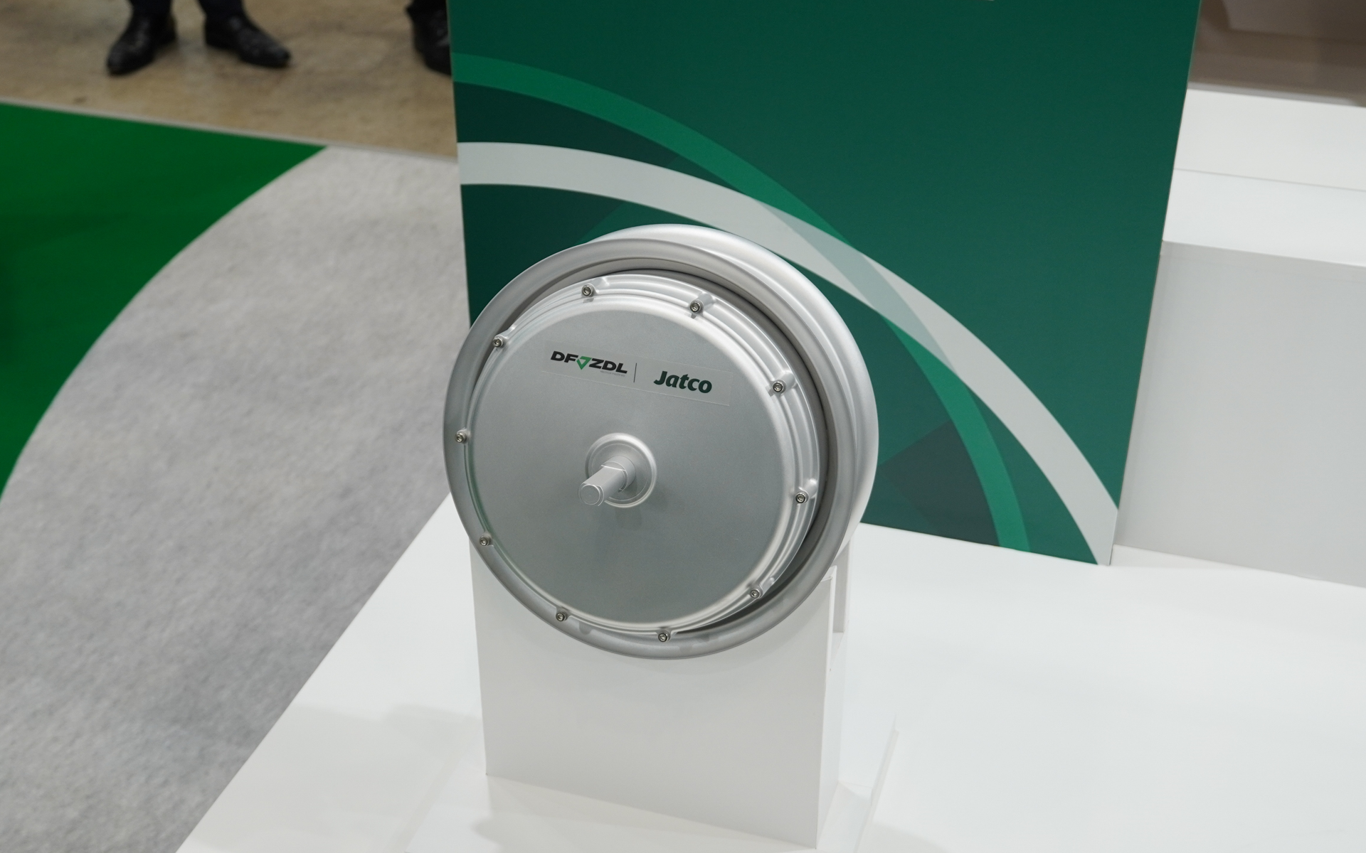 バイク用のモータードライブユニット