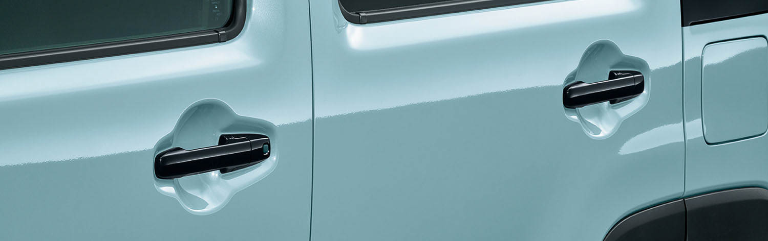 カラードドアハンドル（ブラック）