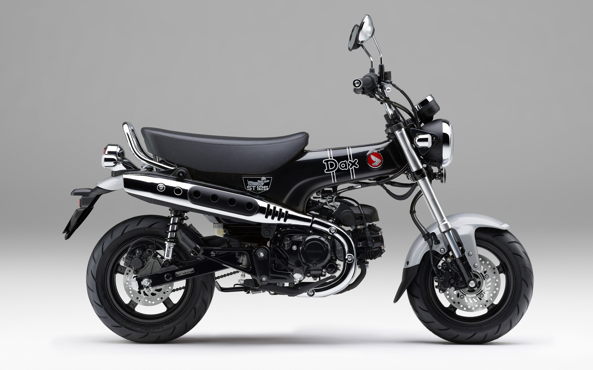 パールシャイニングブラック