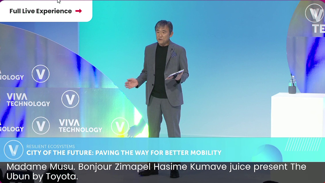 フランス「Viva Technology」でプレゼンテーションを行なうウーブン・バイ・トヨタ CEO 隈部肇氏