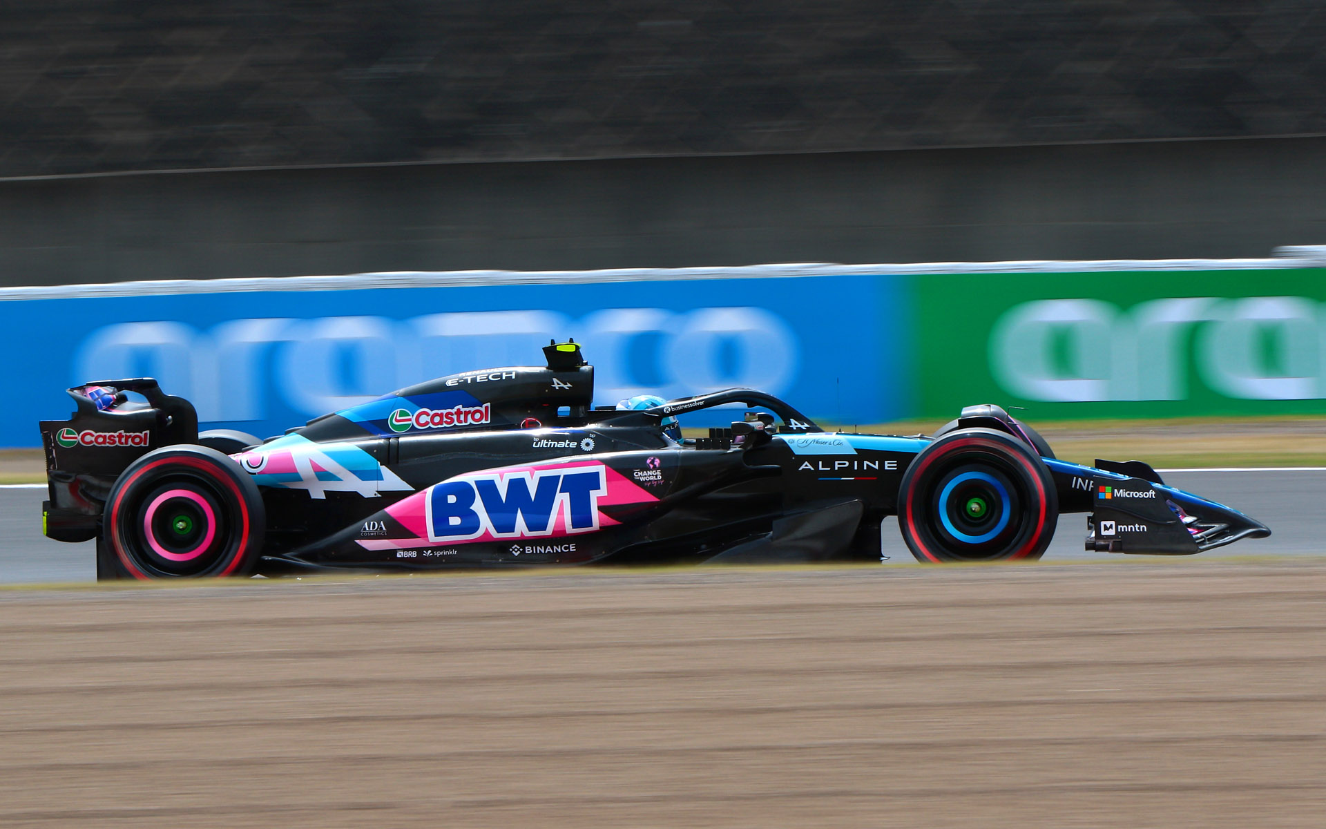 S字1つ目を普段どおり撮影。焦点距離は105mm