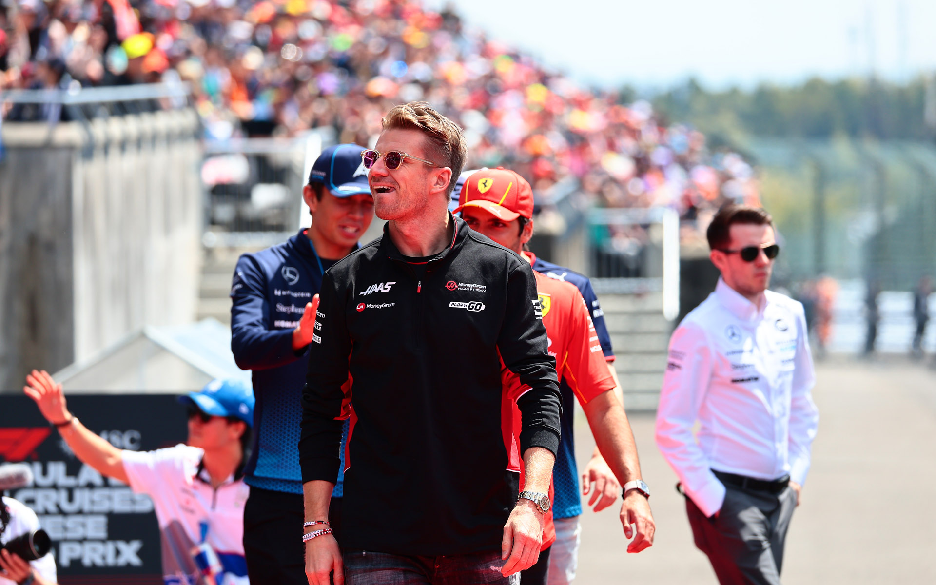 サインツ、アルボン、サージェントが～