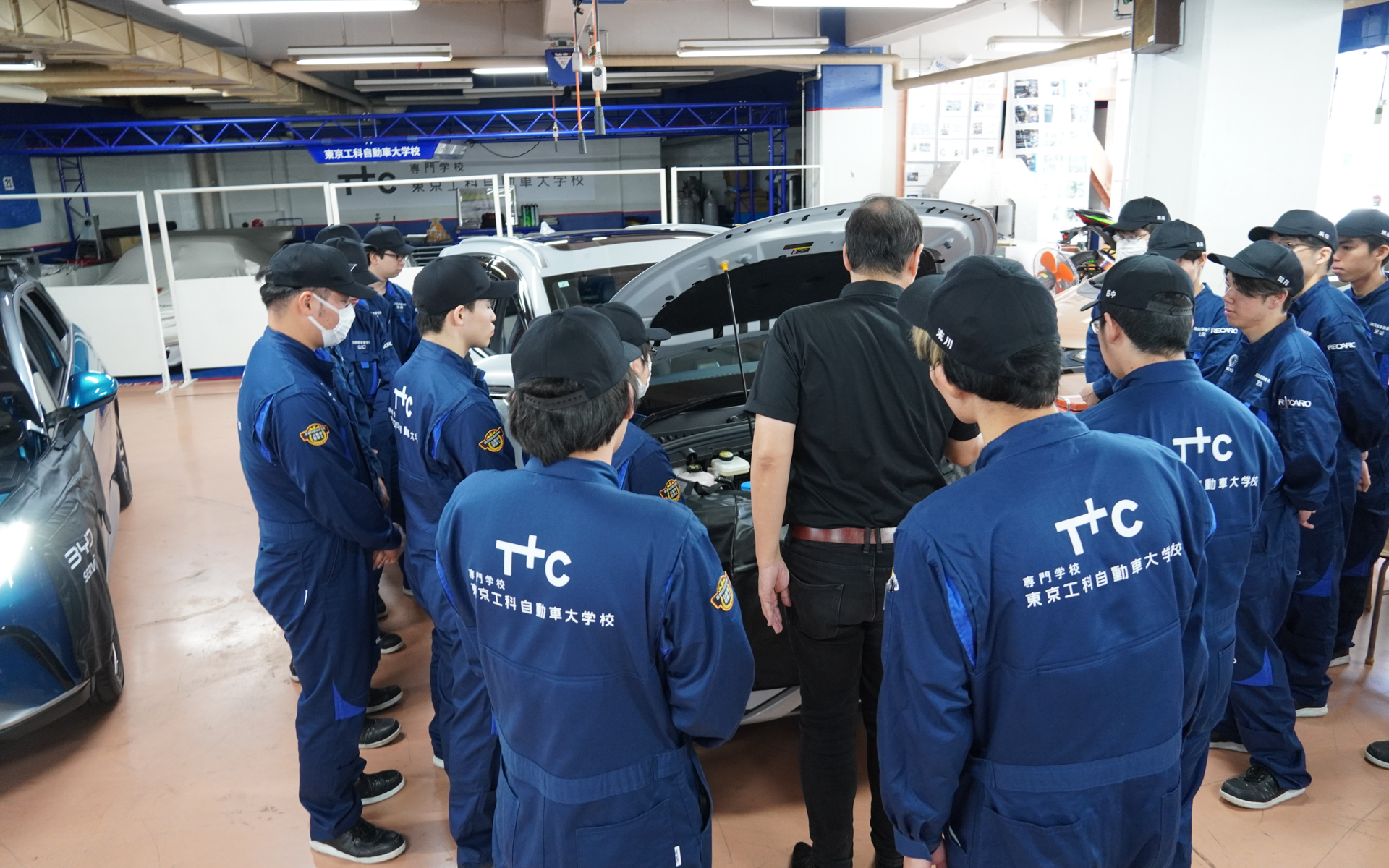 ATTO3の説明をしているところ