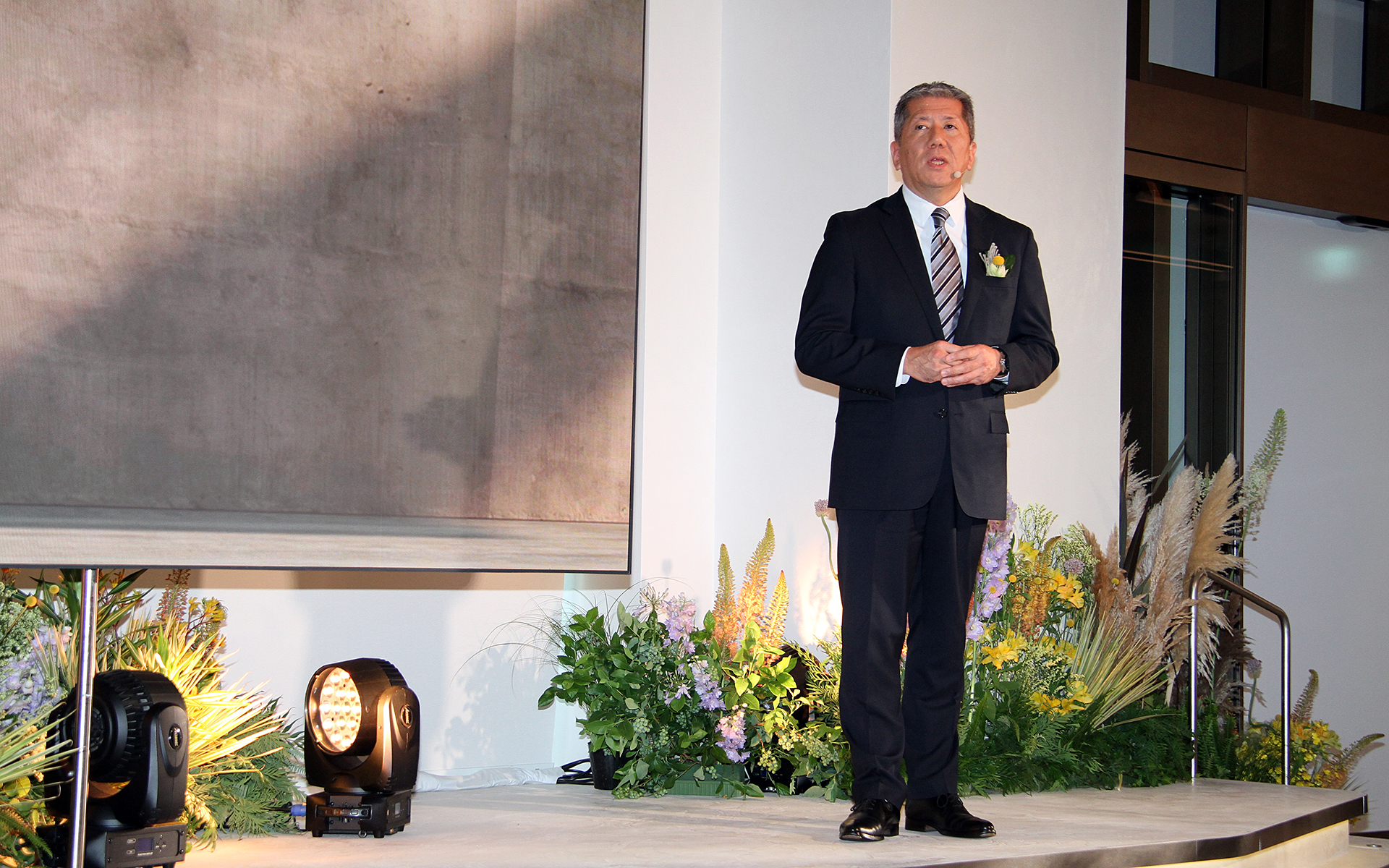 ビー・エム・ダブリュー株式会社 代表取締役社長の長谷川正敏氏