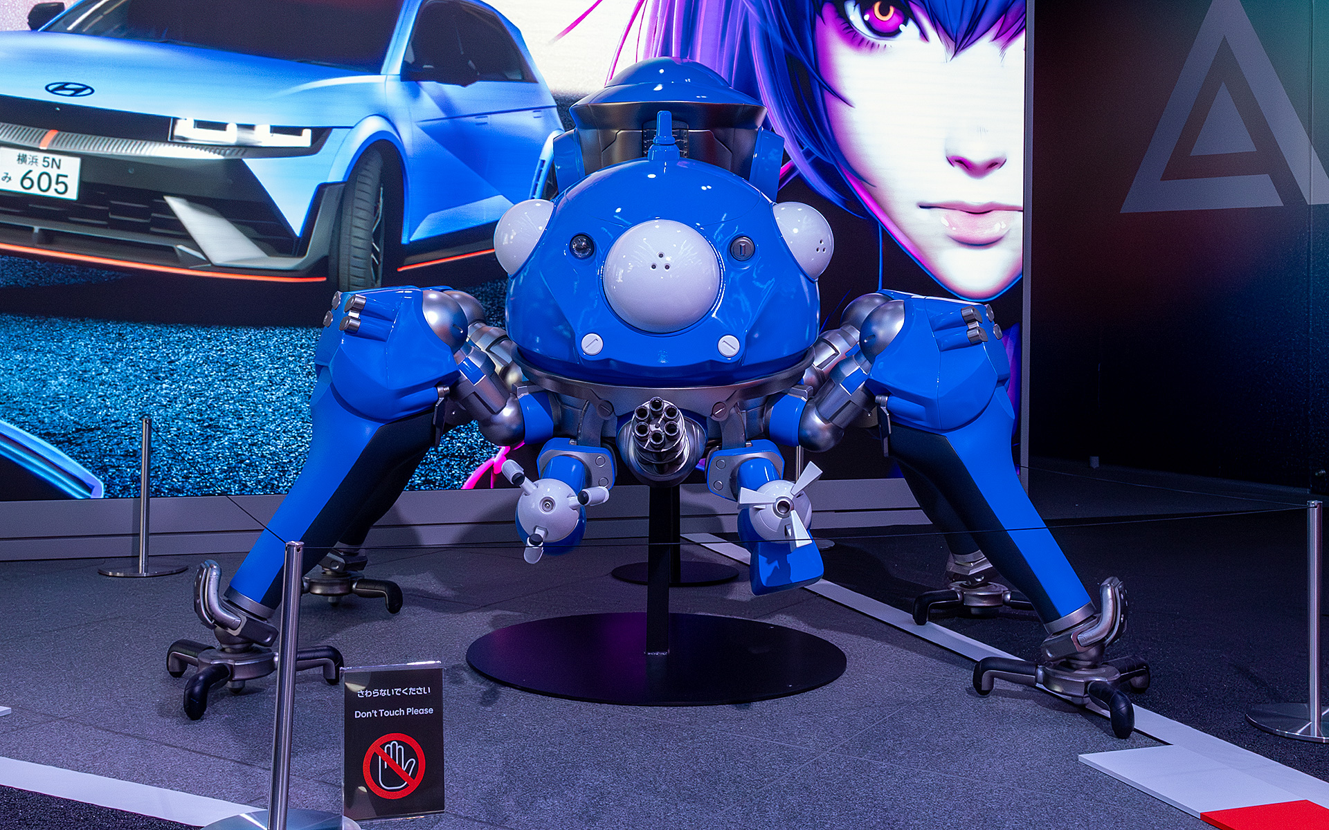 展示されているタチコマは原寸大