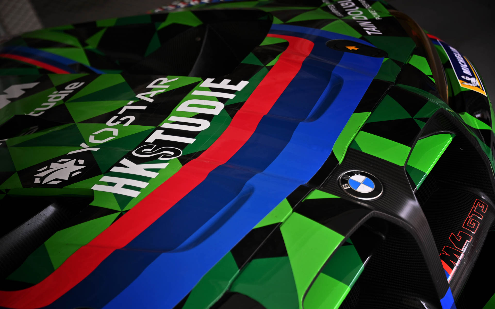 HKSとスタディがBMWのアフターパーツブランド「HKSTUDIE」を新しく立ち上げ