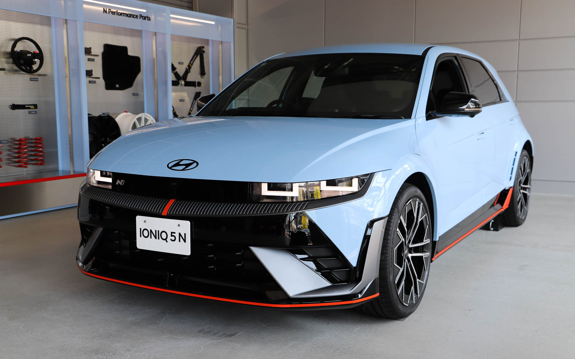 アイオニック 5 Nの外観