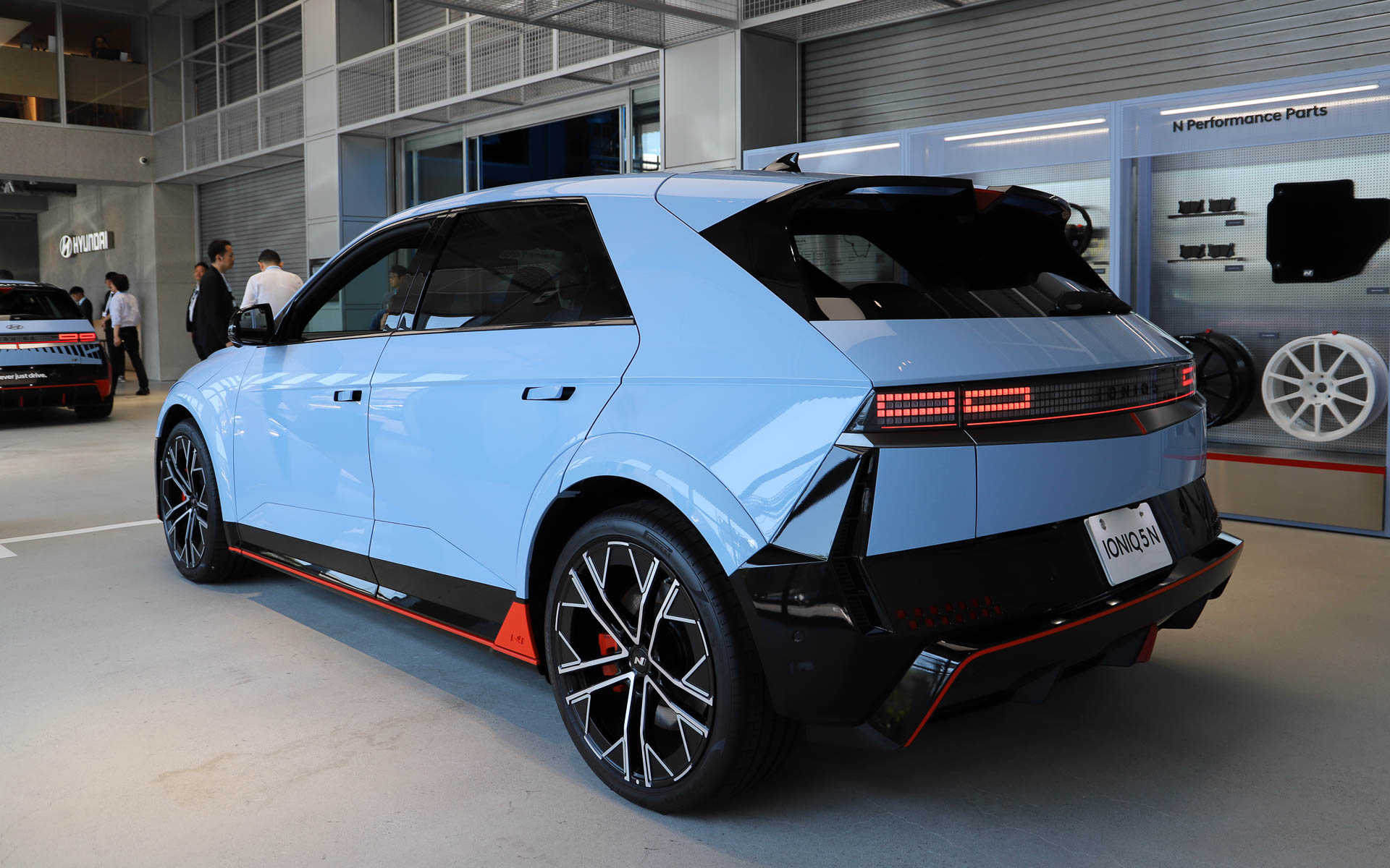 アイオニック 5 Nの外観