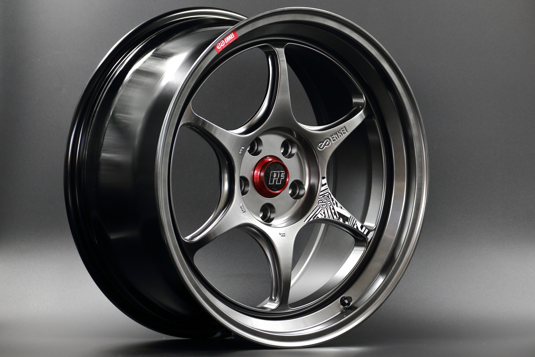 新色HSB（ハイパーシルバーブラック）