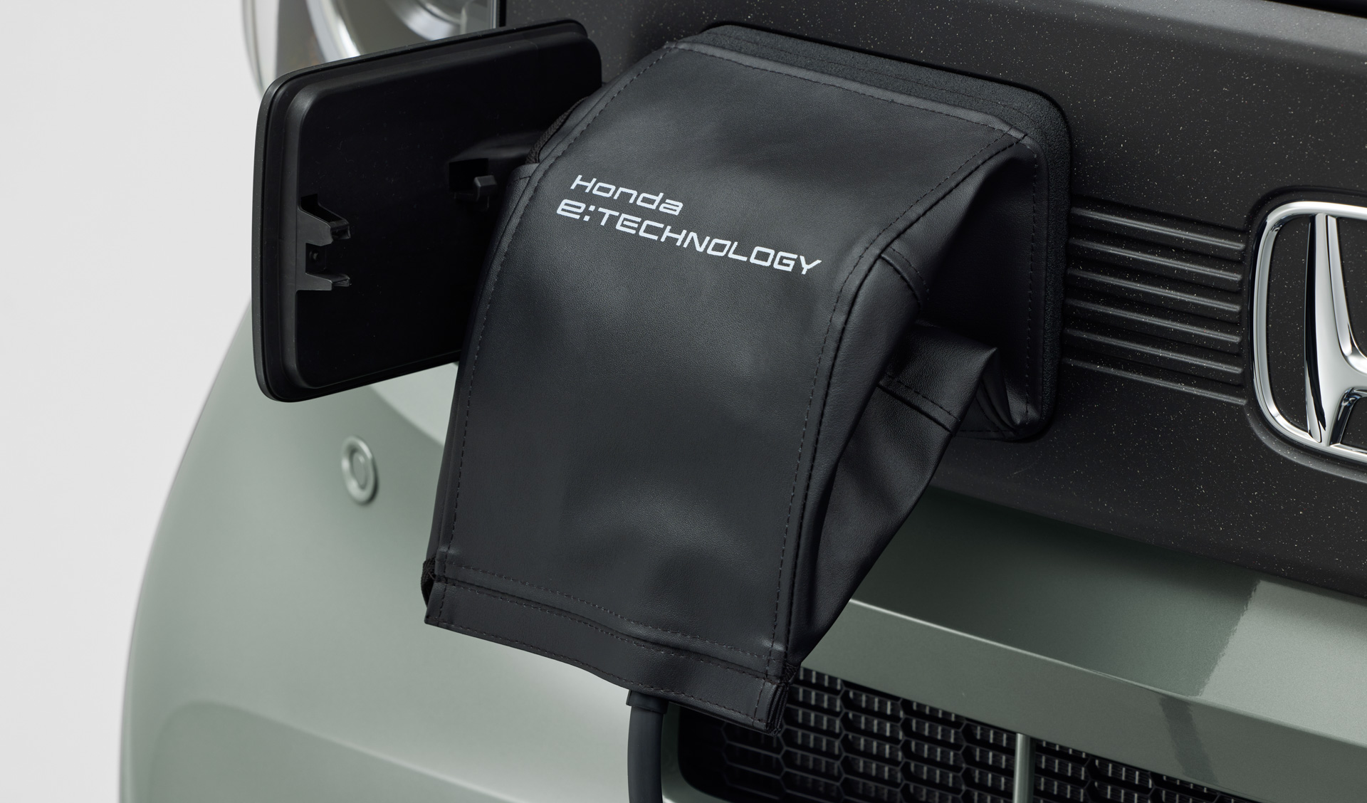 ポートリッドカバー 装着イメージ