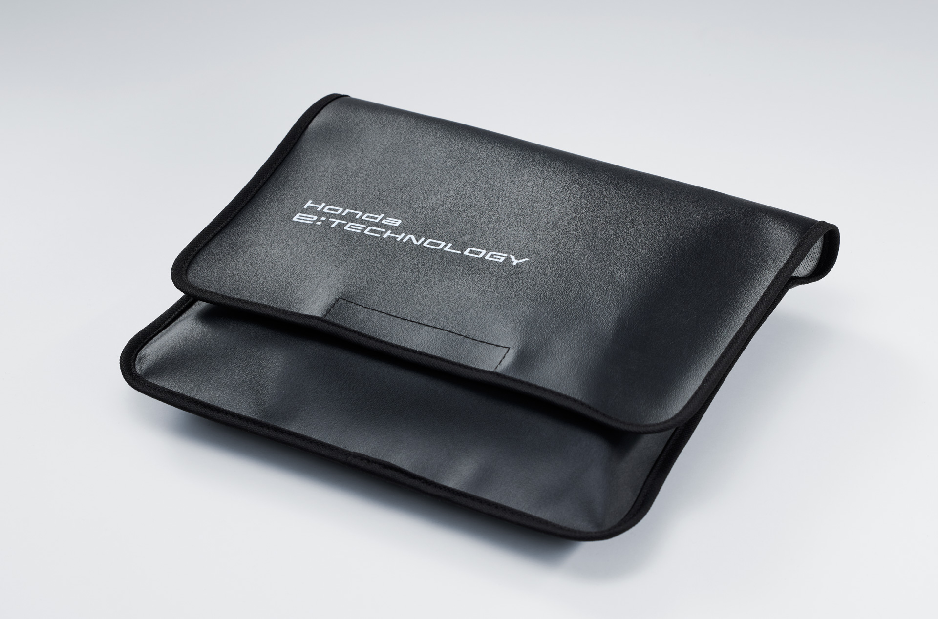 ポートリッドカバー 装着イメージ