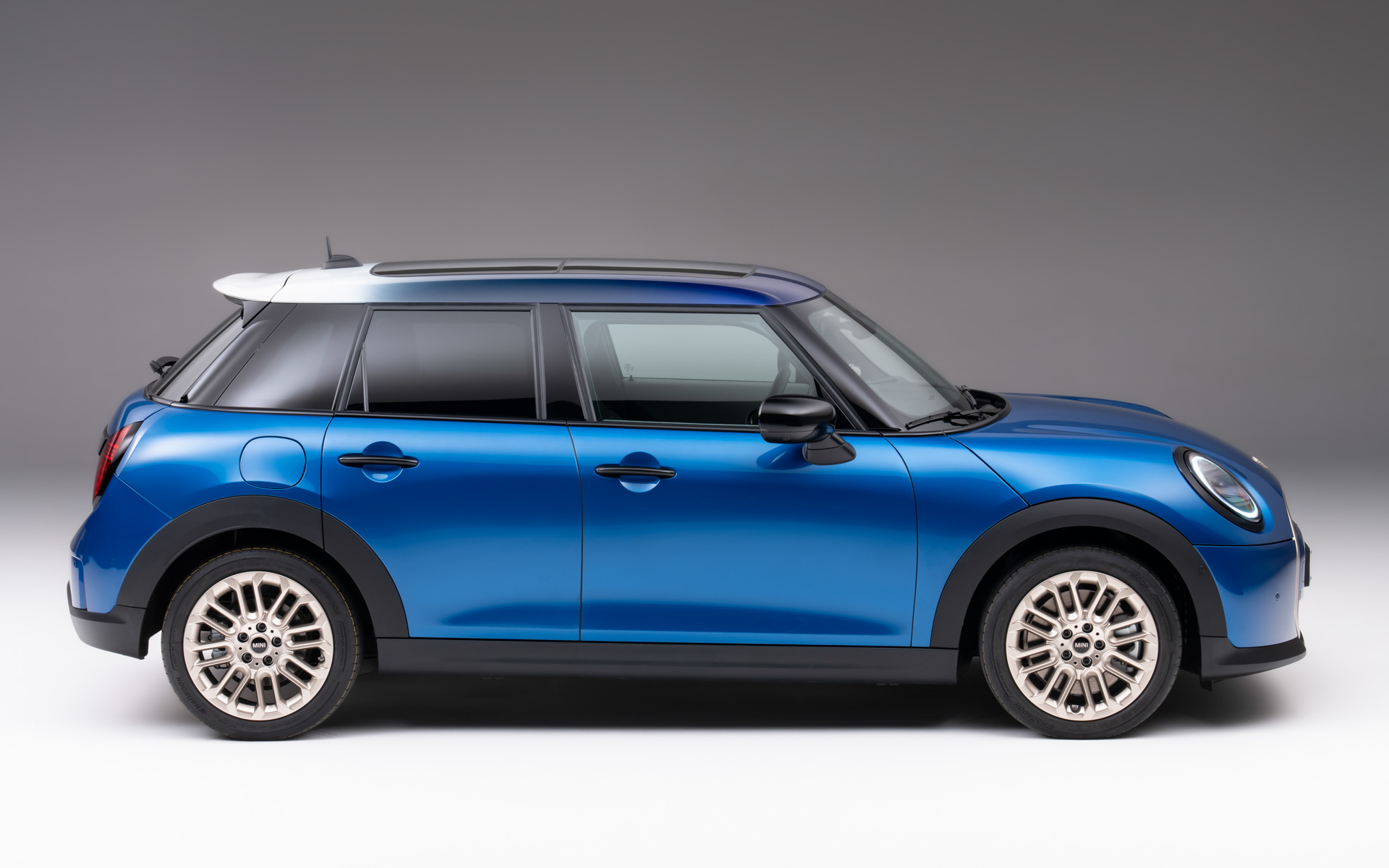 MINI COOPER S 5 DOOR